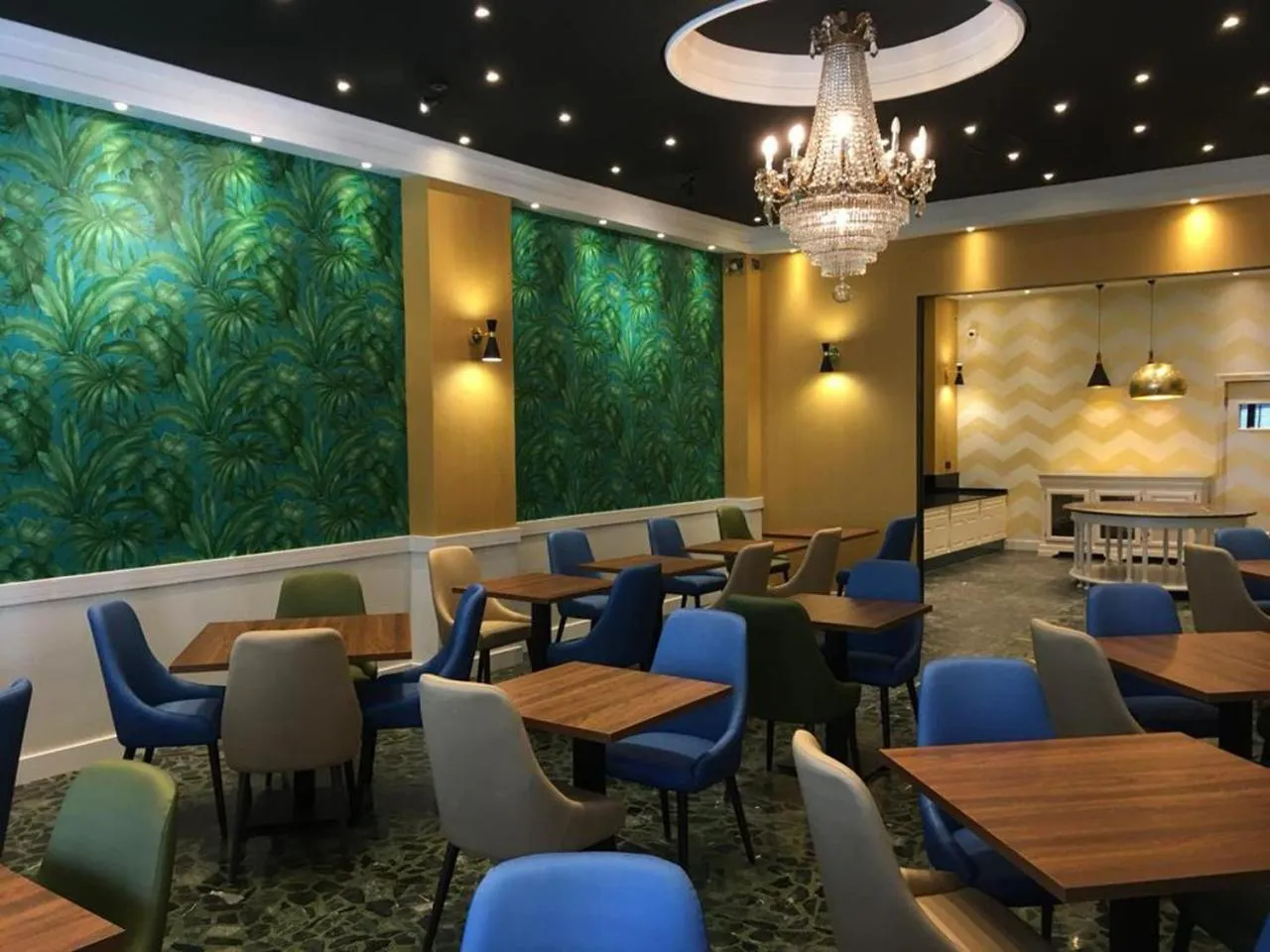 Restaurant/places to eat in Felipe IV