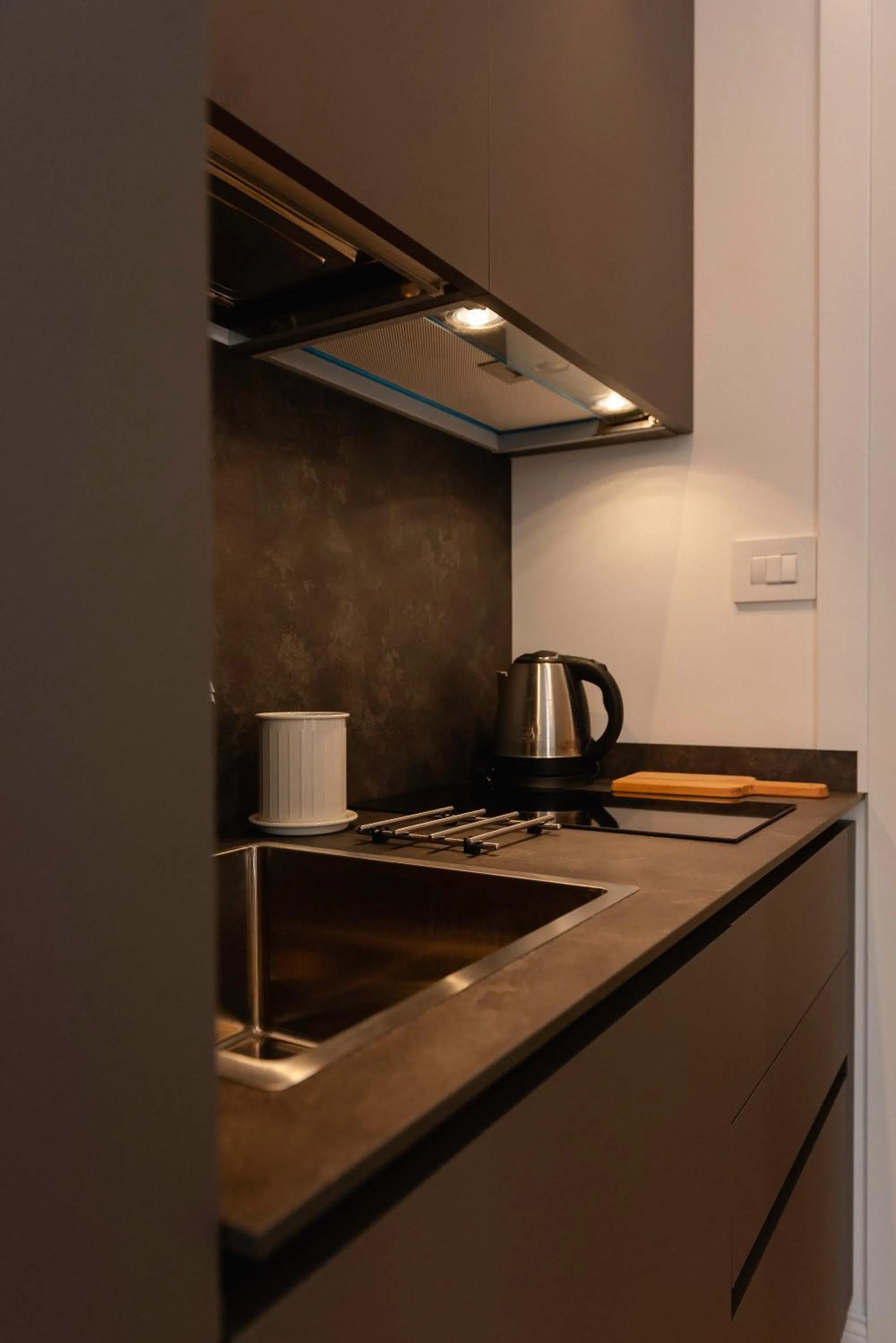 kitchen in Victoria Boutique Suites