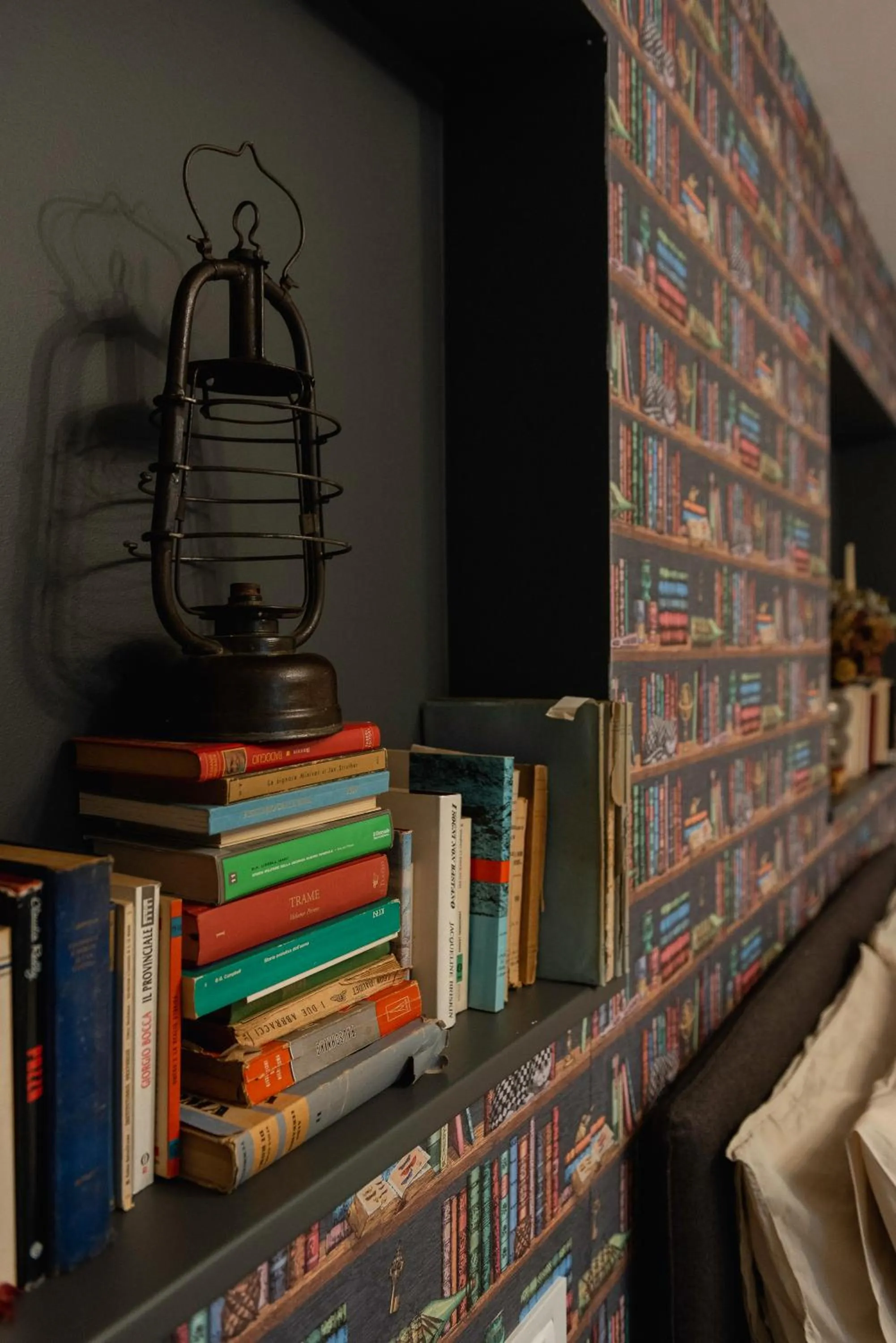 Library in Victoria Boutique Suites