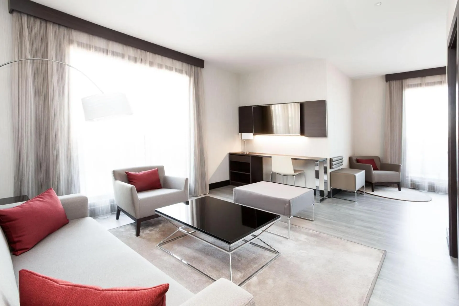 TV and multimedia in Novotel Madrid Center