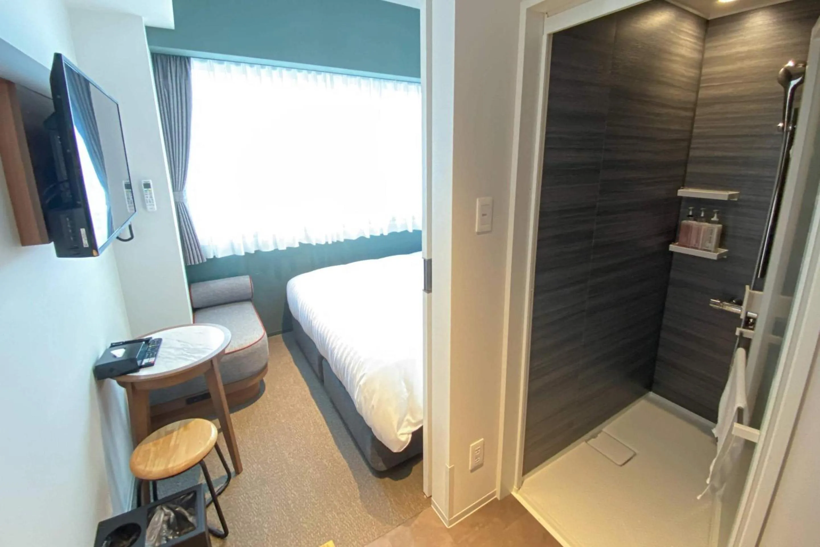 Bedroom, Bed in Comfort Hotel Yokkaichi