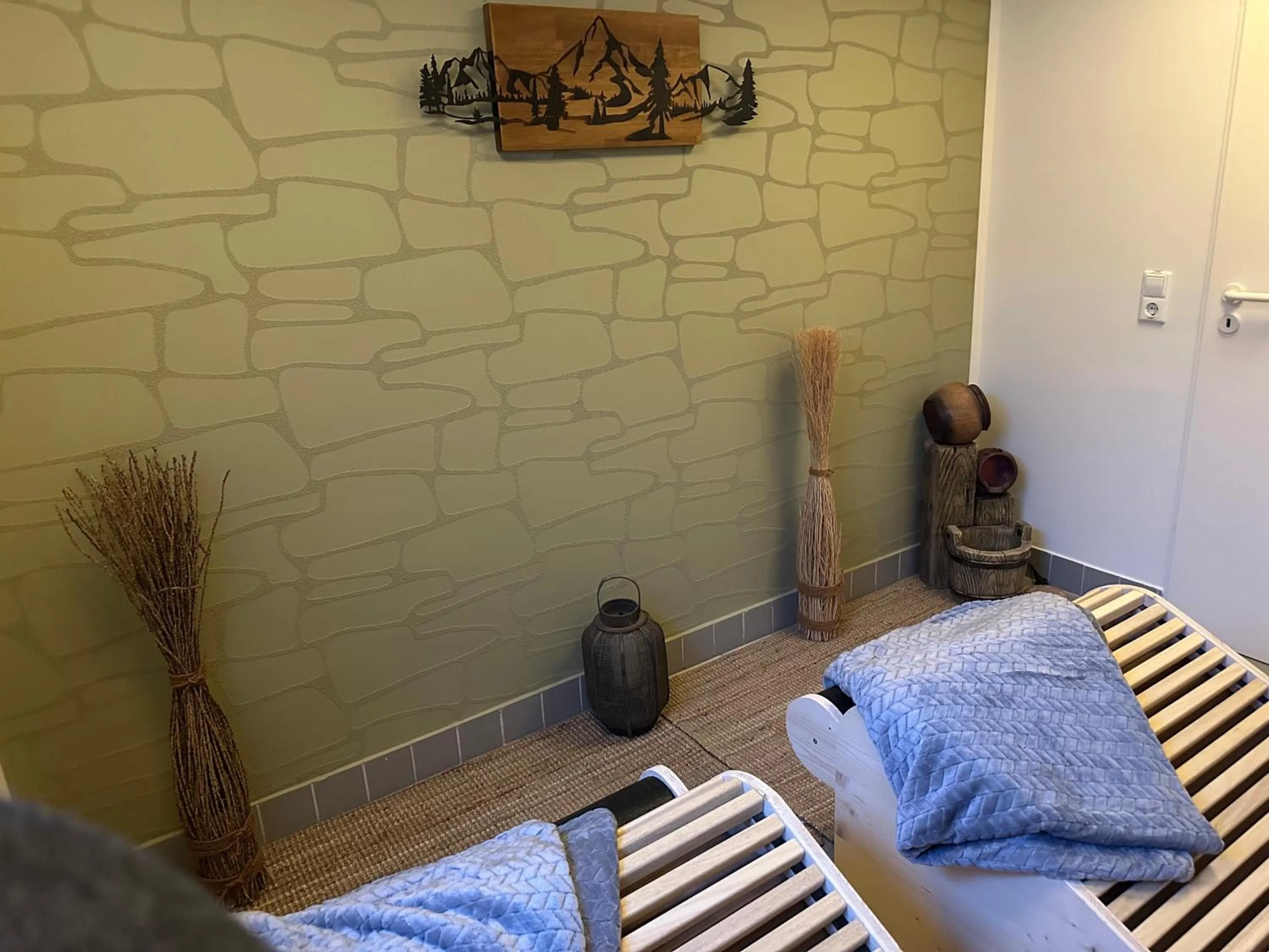 Sauna, Bed in Hotel Haus am Ahorn