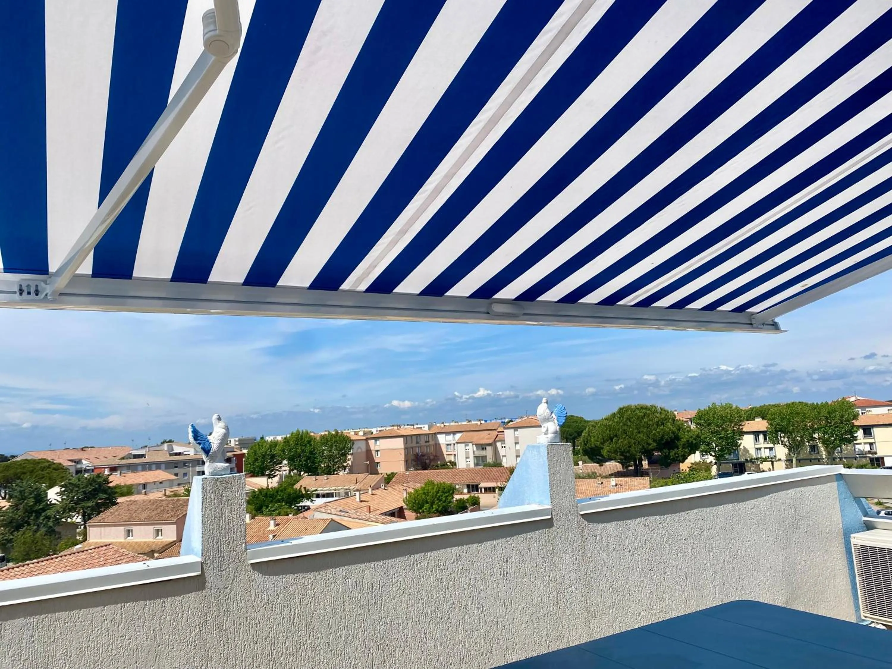 View (from property/room) in Appartement grande terrasse Climatisé