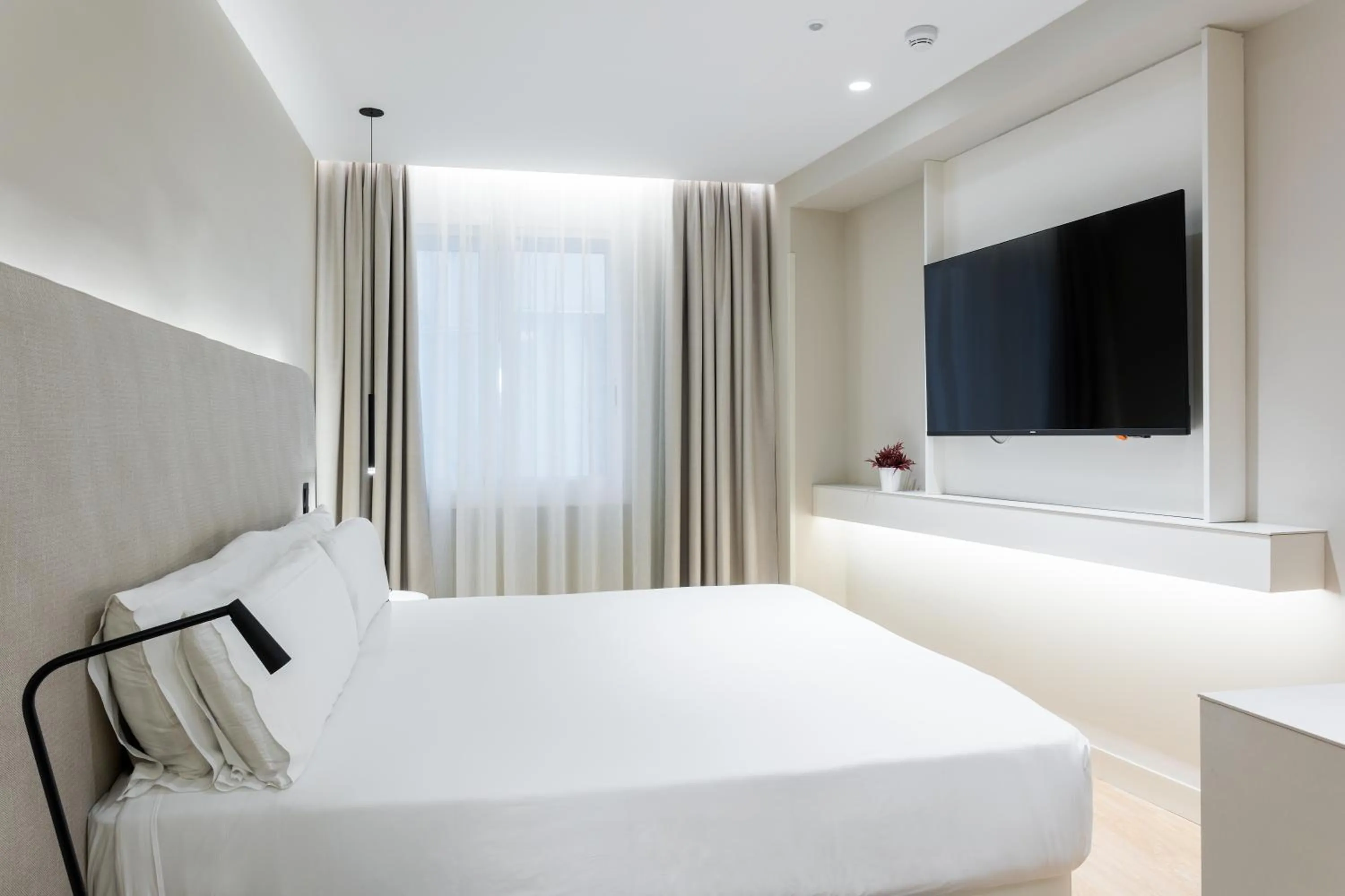 Bed in Royal Ramblas