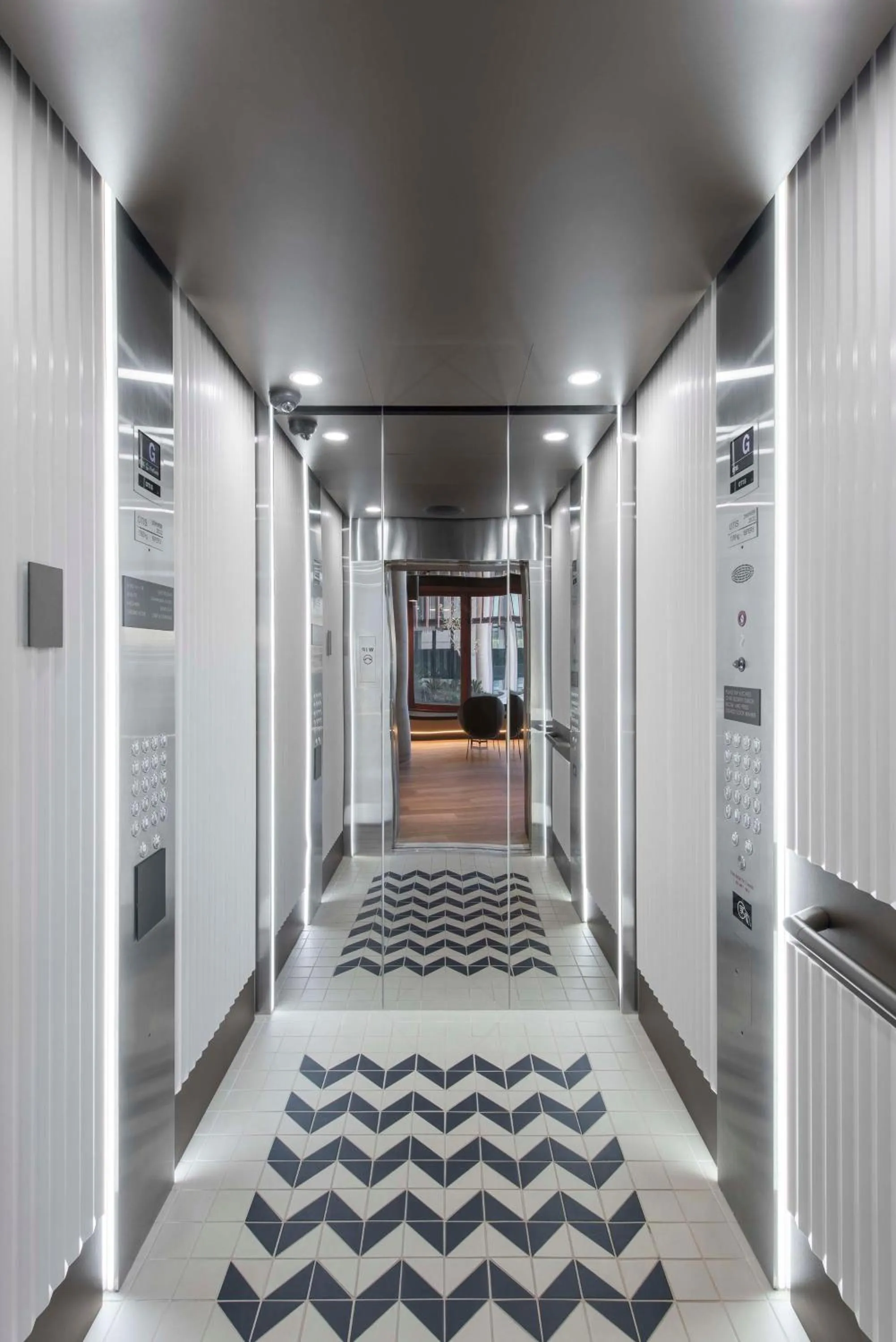 Lobby or reception in Vibe Hotel Adelaide