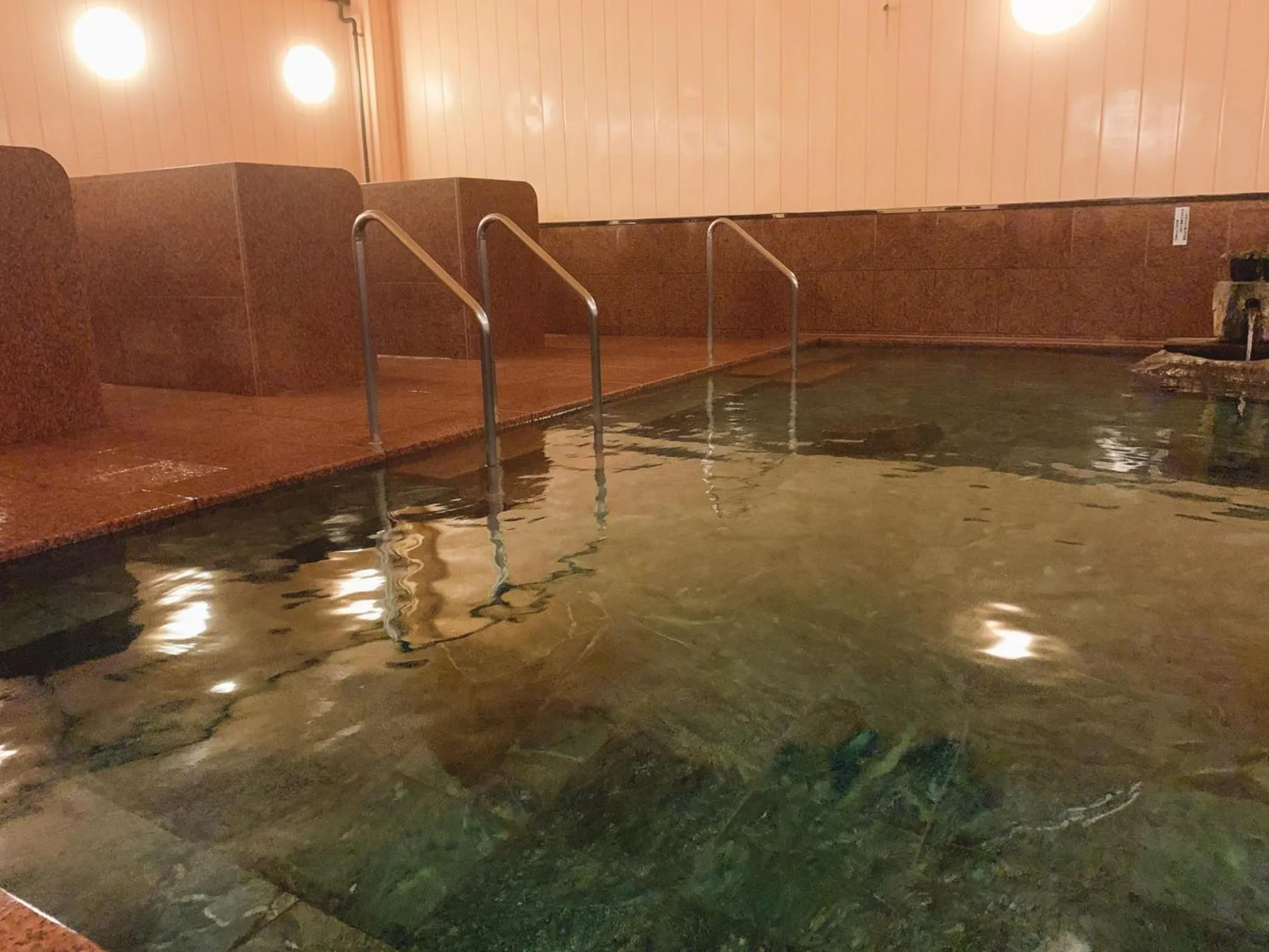 Hot Tub in KOUBOUNOYU HONTEN