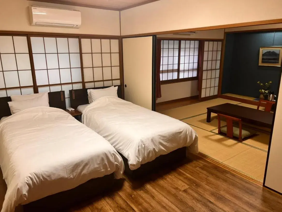 Japanese-Style Room with Twin beds - Non-Smoking in KOUBOUNOYU NAGAOKA Japanese-Style Room with Twin beds - Non-Smoking in KOUBOUNOYU NAGAOKA