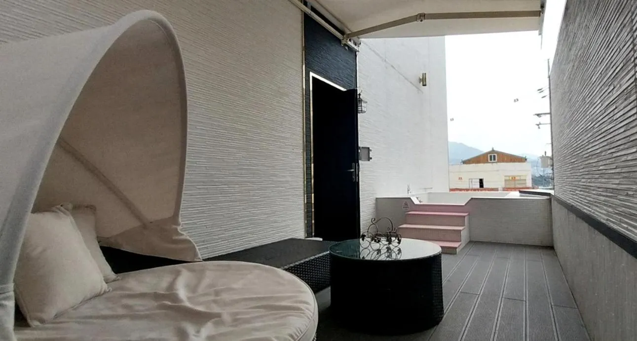 Bed in Denbasta Hotel Heritage