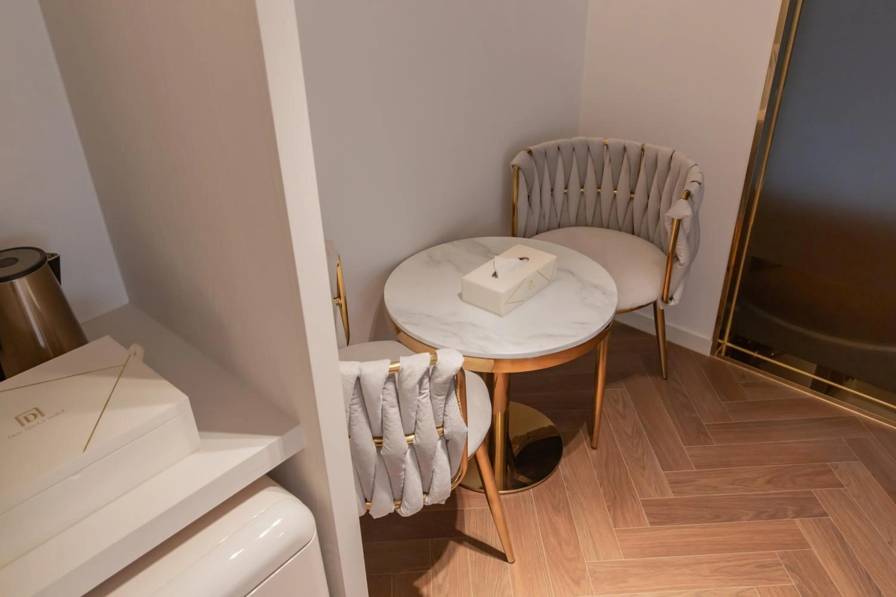 Seating area in Denbasta Hotel Heritage