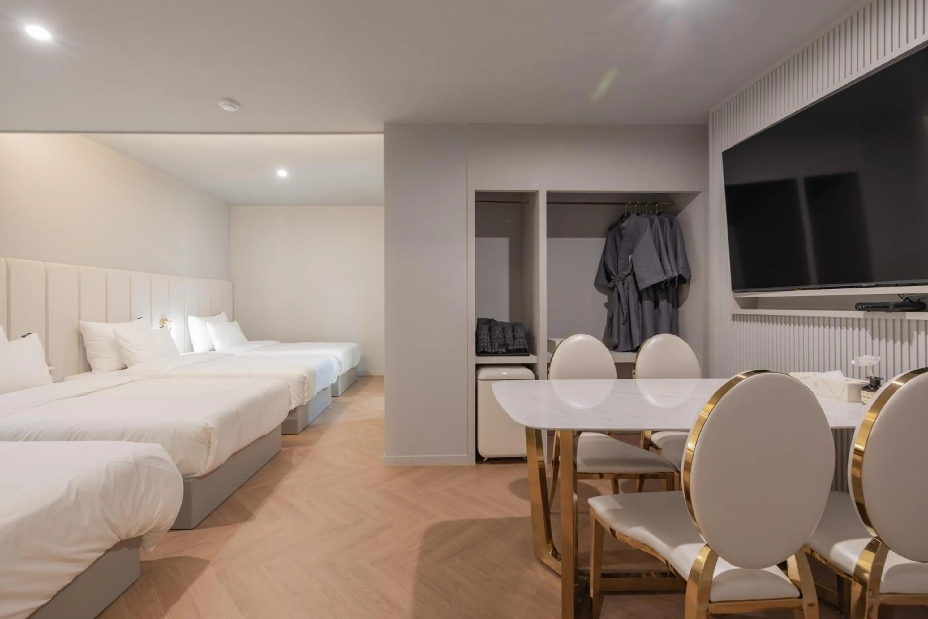 Bed in Denbasta Hotel Heritage