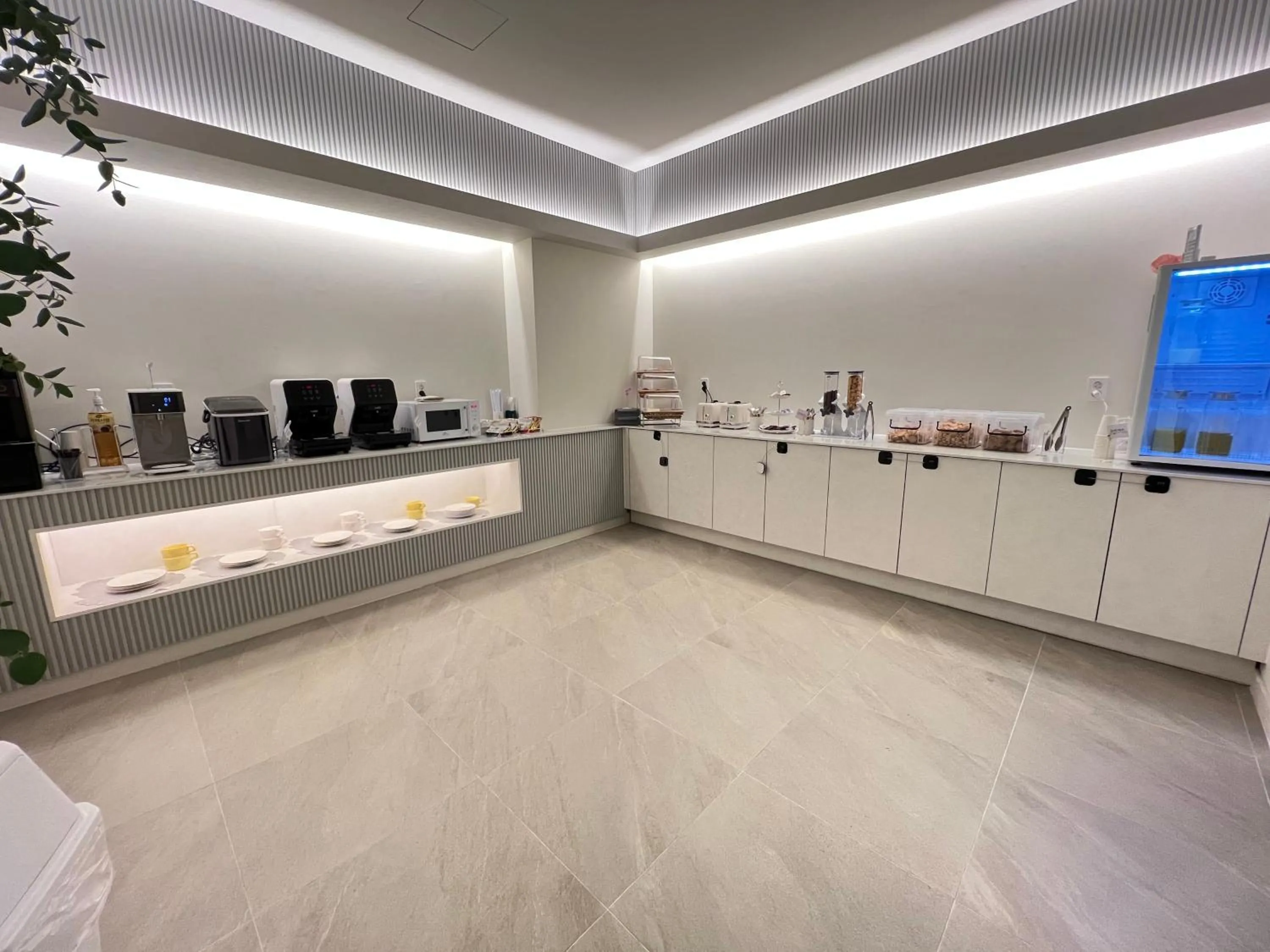 Coffee/tea facilities in Denbasta Hotel Heritage