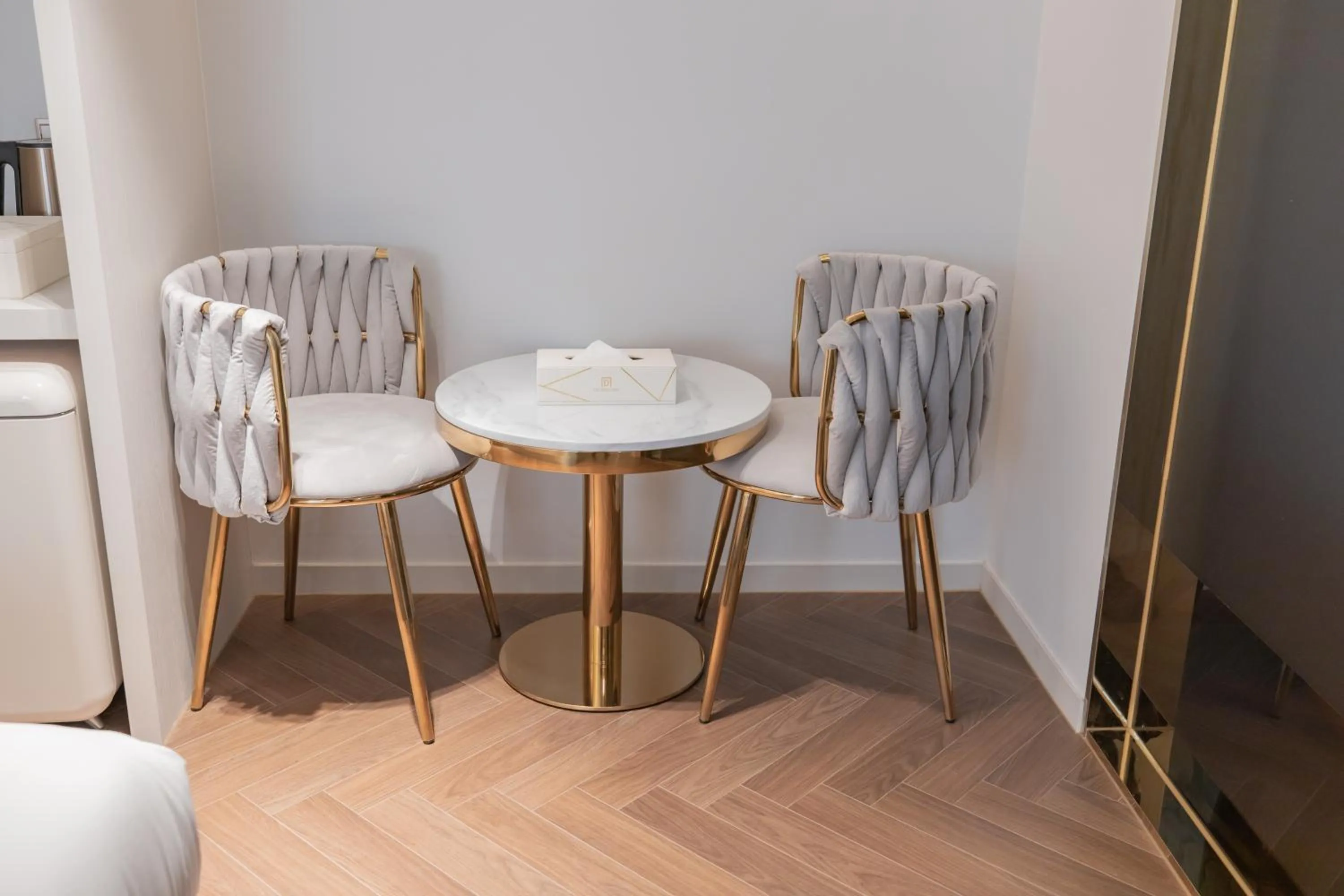 Seating area in Denbasta Hotel Heritage