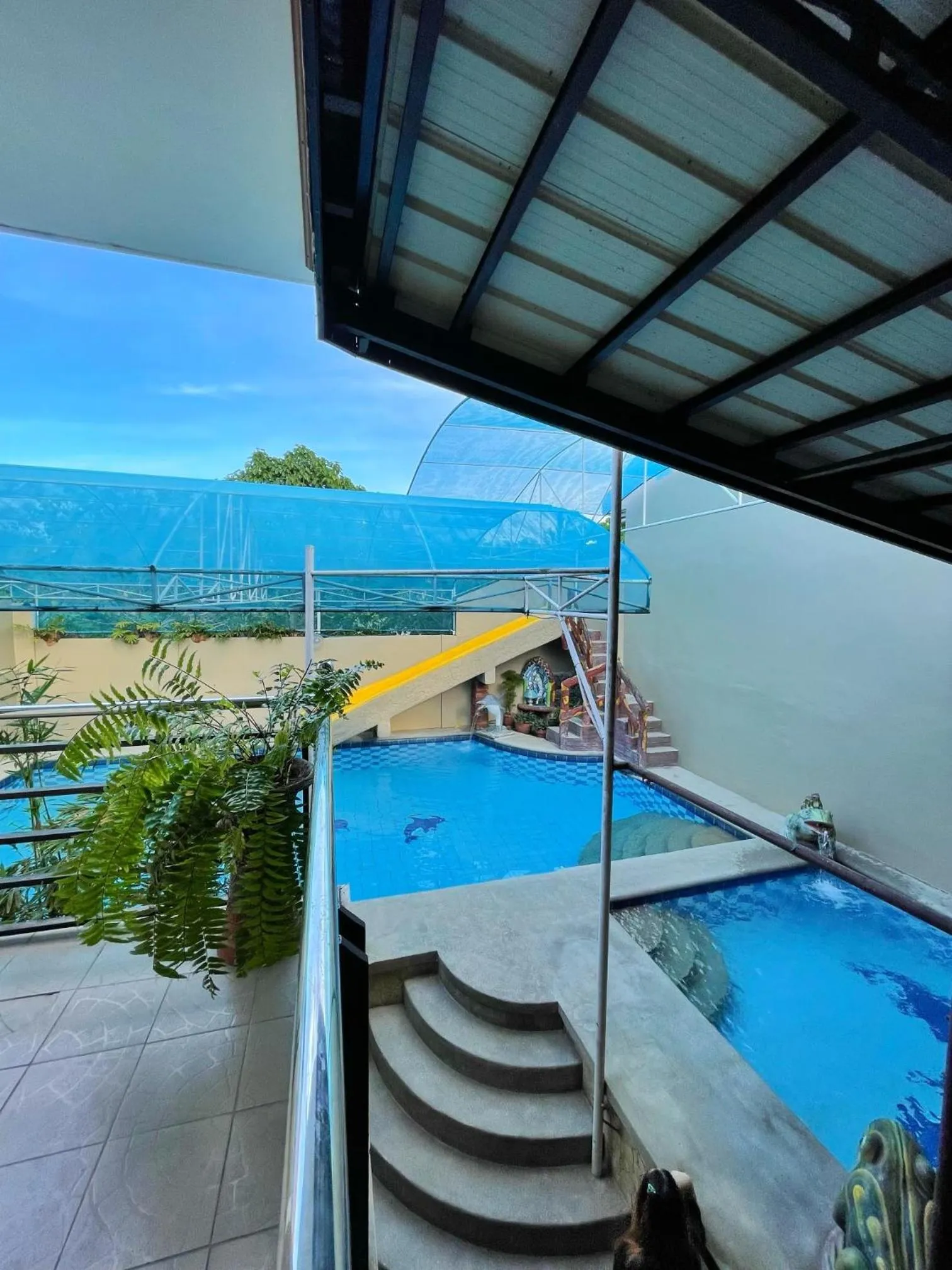 Swimming pool in Weekdays Hotspring Resort by Cocotel