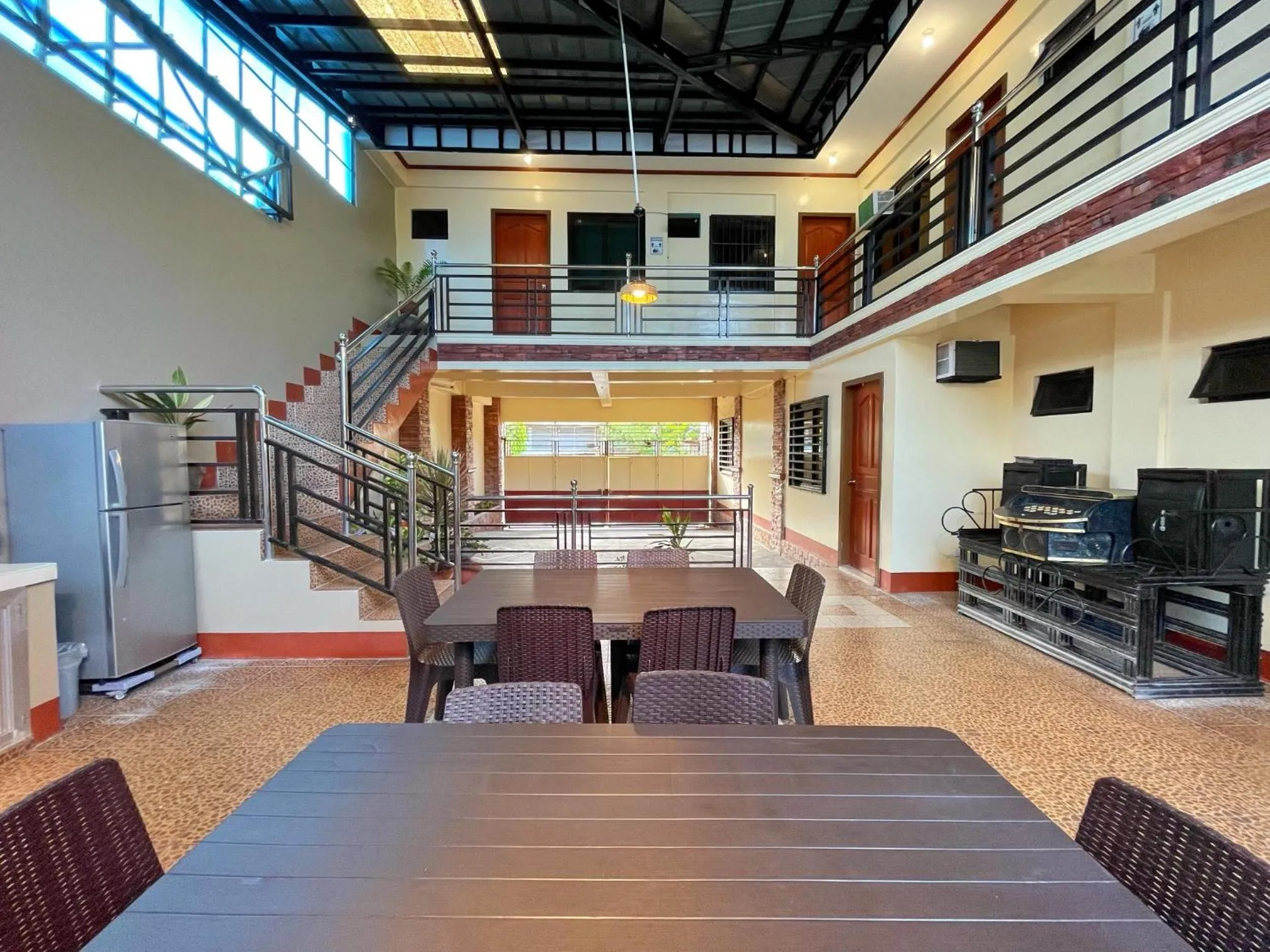 Dining area in Weekdays Hotspring Resort by Cocotel