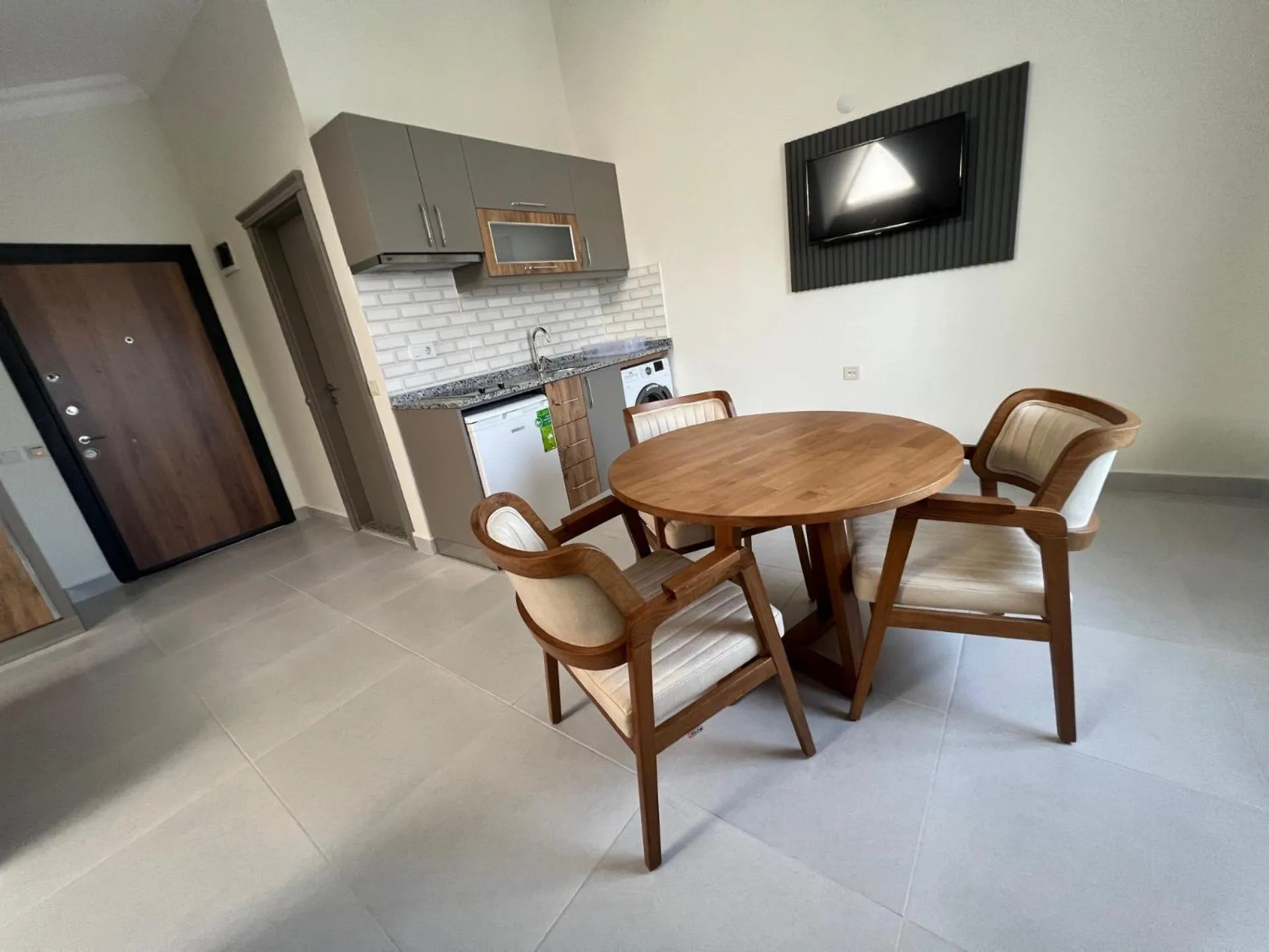 Seating area in Elit Otel