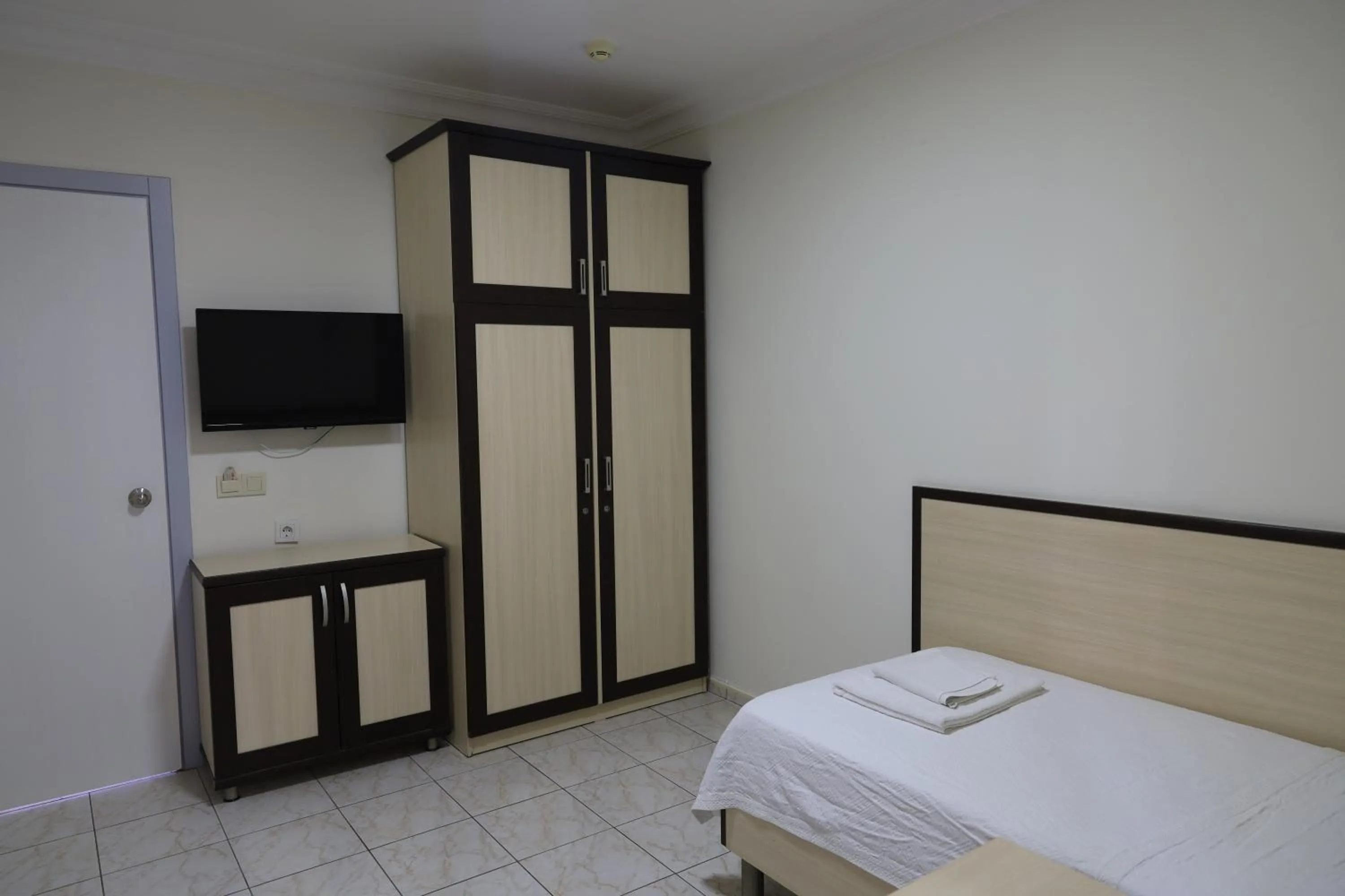 TV and multimedia, Bed in Elit Otel