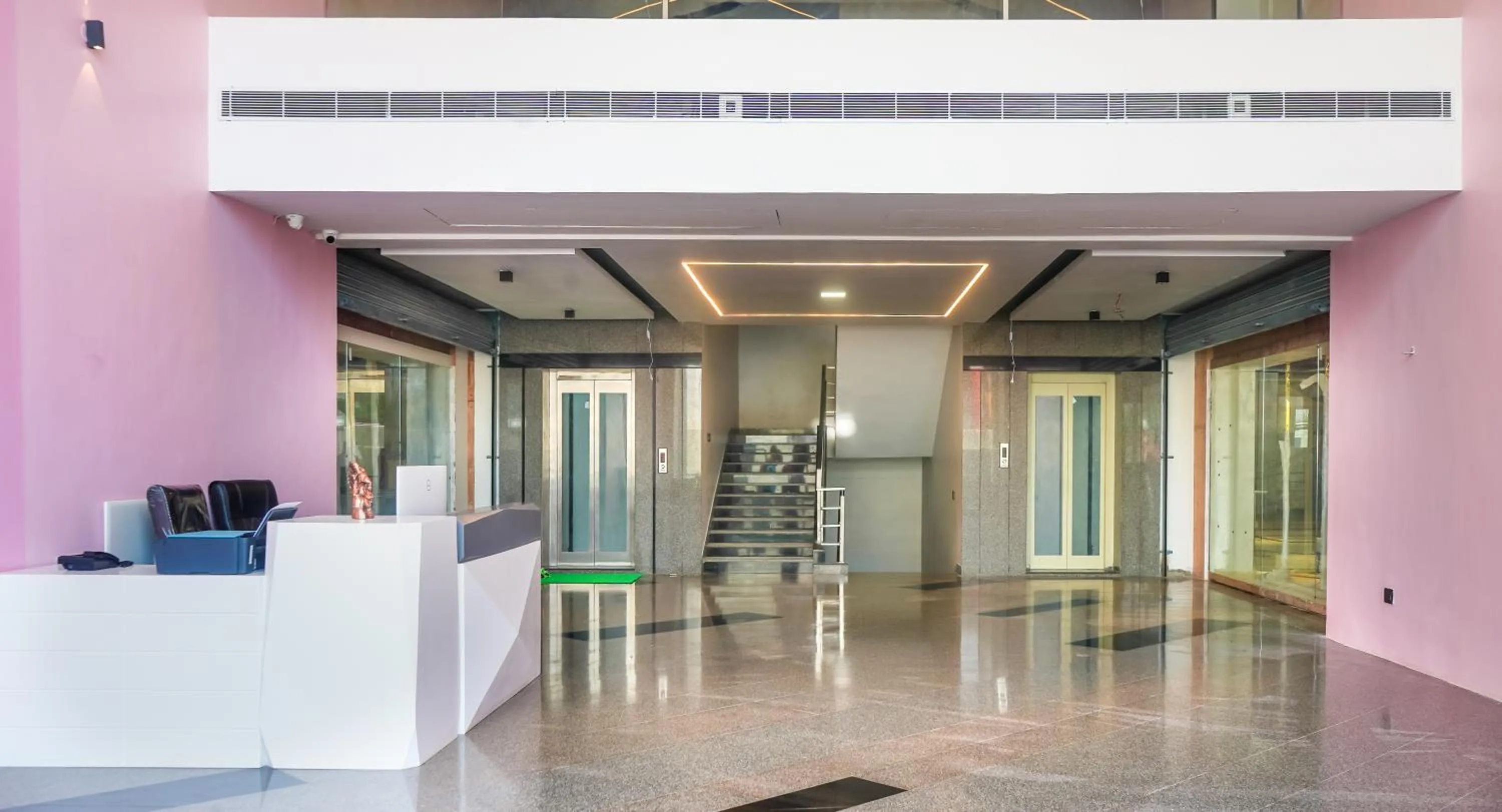 Lobby or reception in Hotel VR Grand