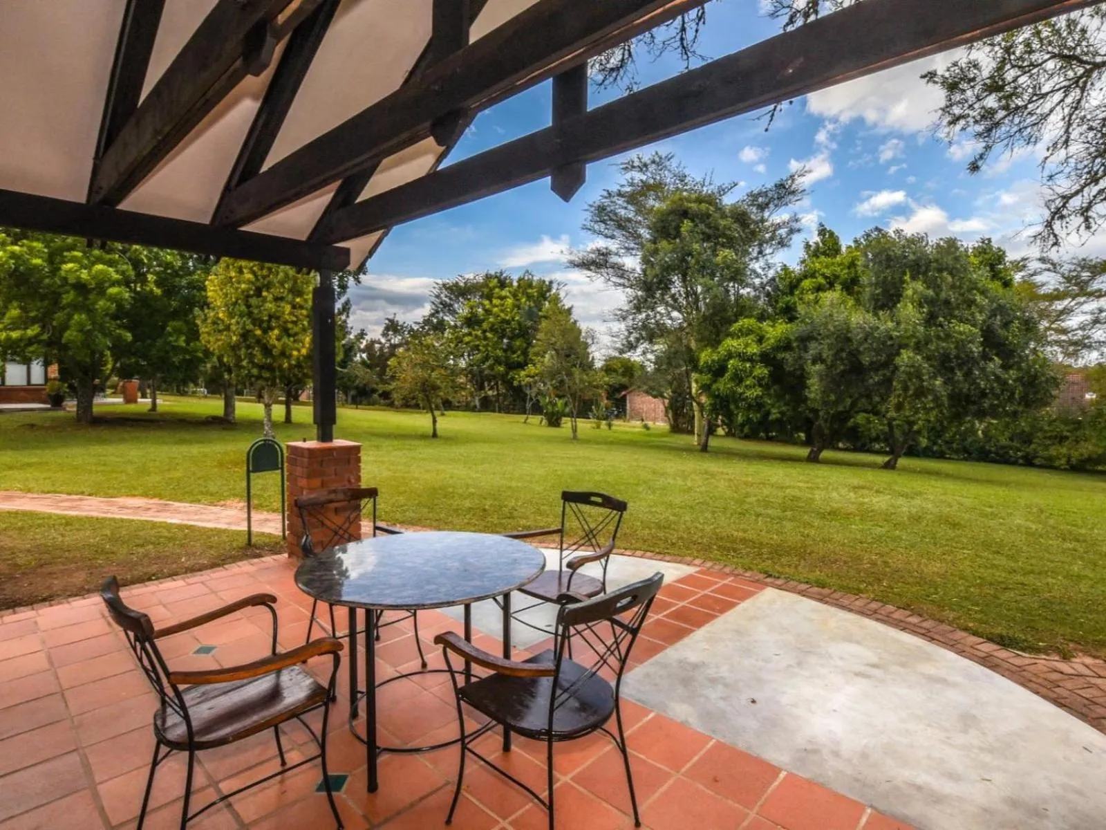 Patio in Penny's Place on Greenway