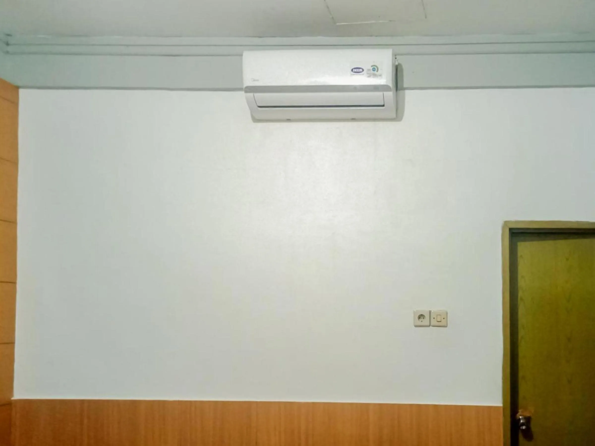 Bedroom in Homestay Akik Hijau Near Panakkukang