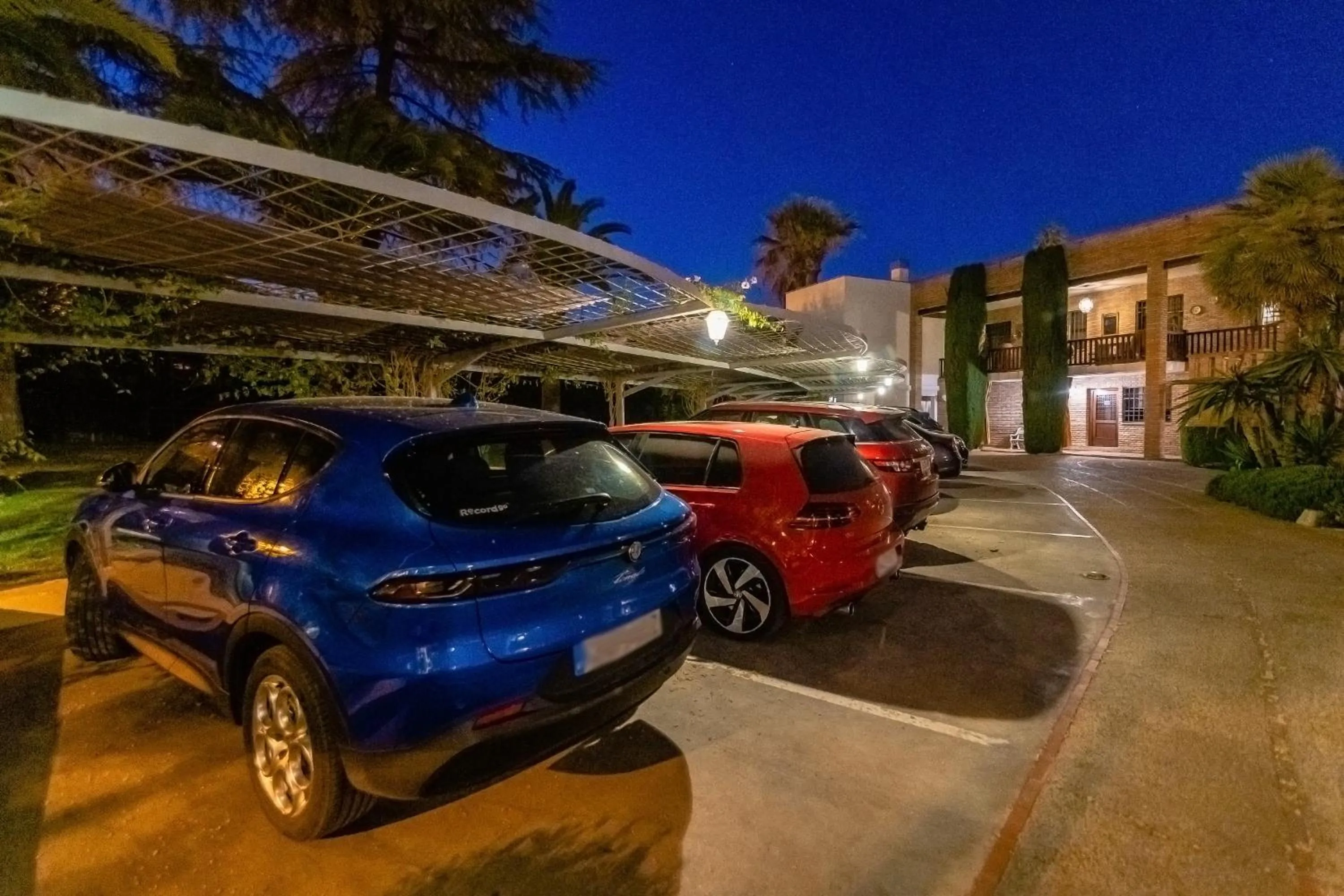 Street view in Hotel Riad Arruzafa