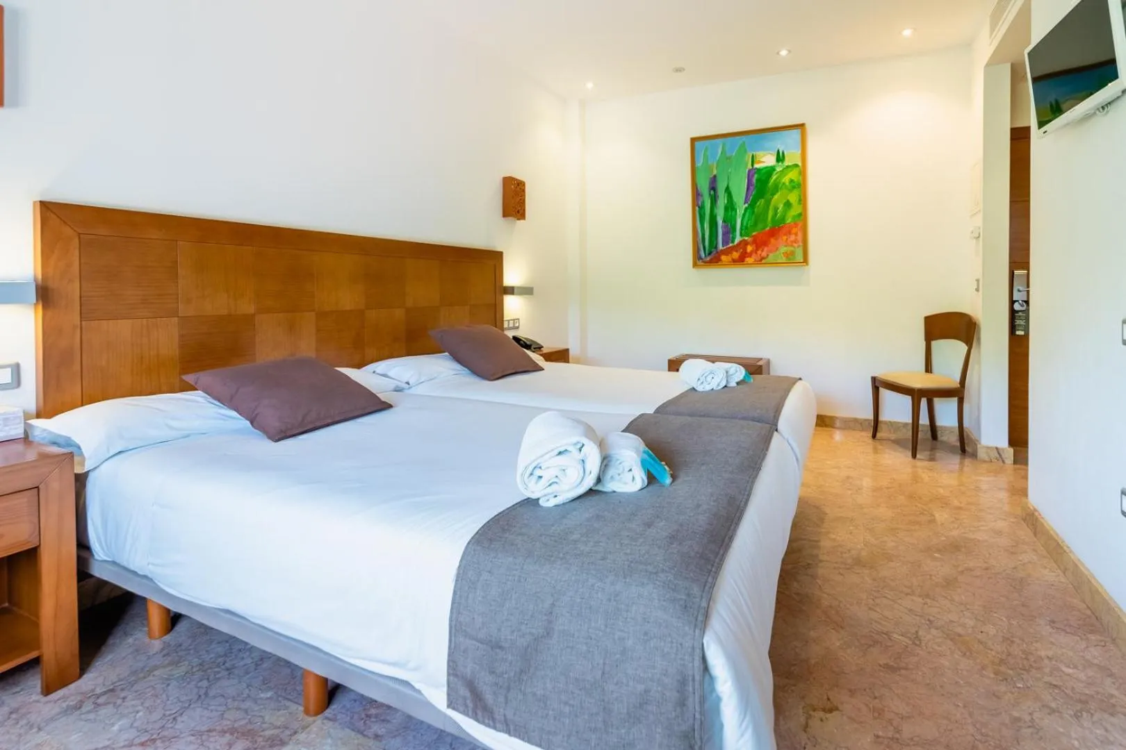 Photo of the whole room, Bed in Hotel Riad Arruzafa