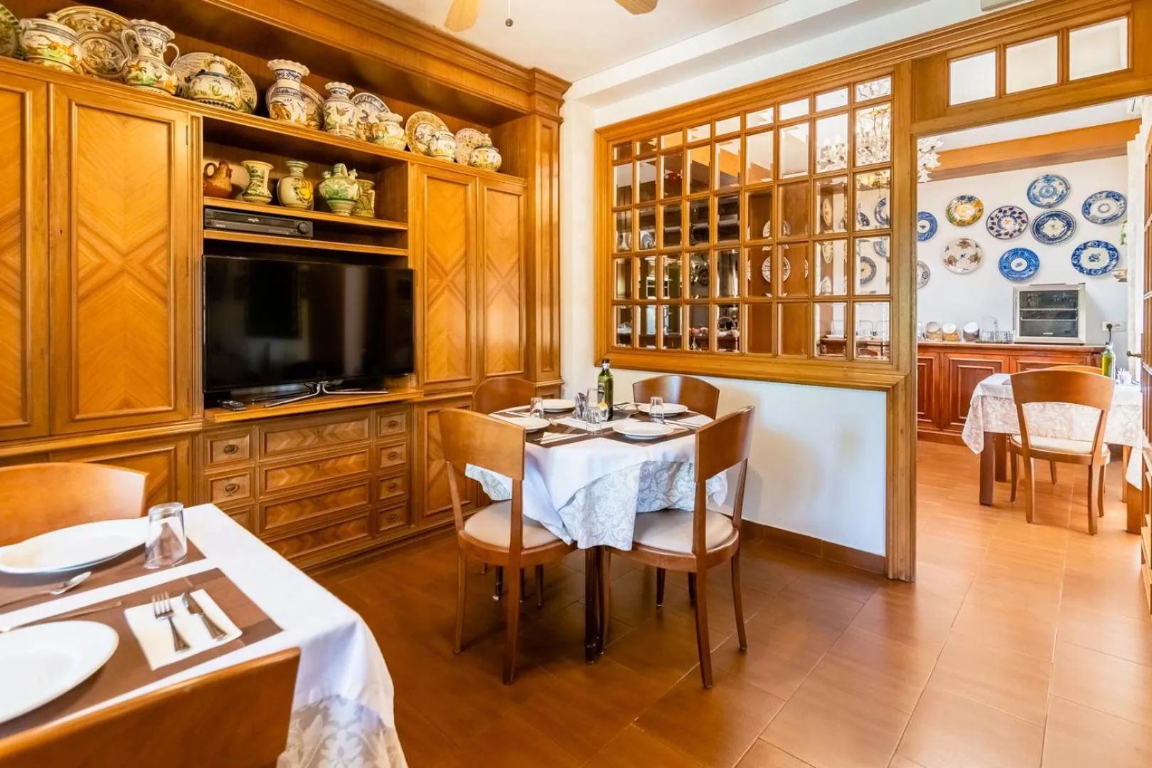 Breakfast in Hotel Riad Arruzafa