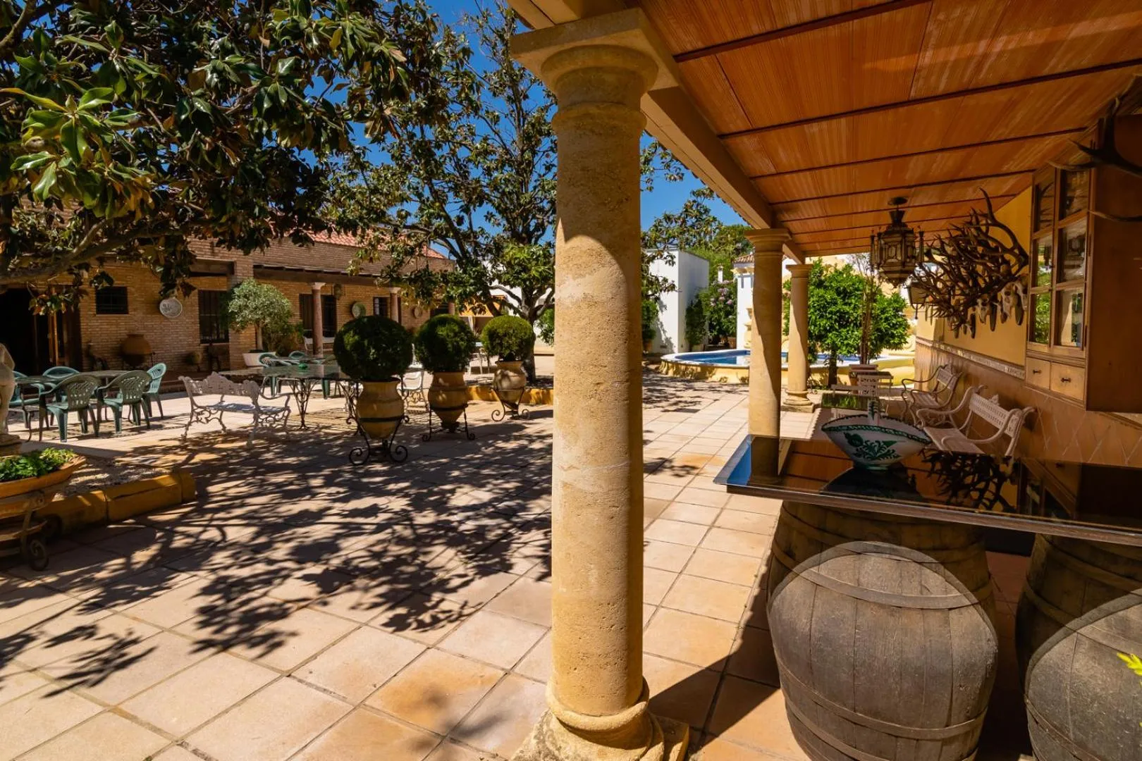 Patio in Hotel Riad Arruzafa