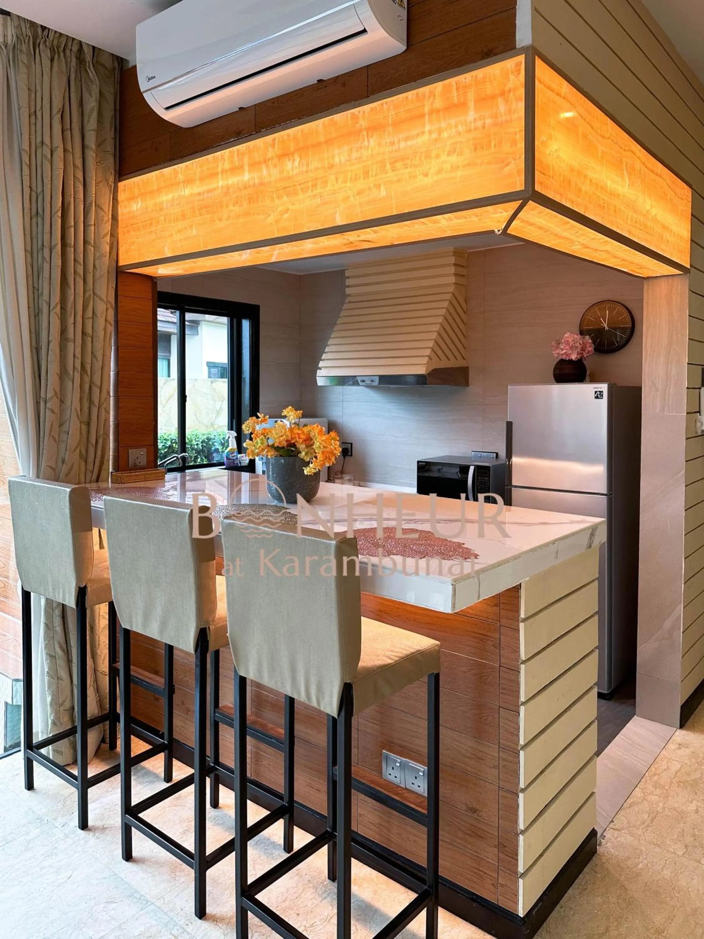 Kitchen or kitchenette in Bonheur at Karambunai