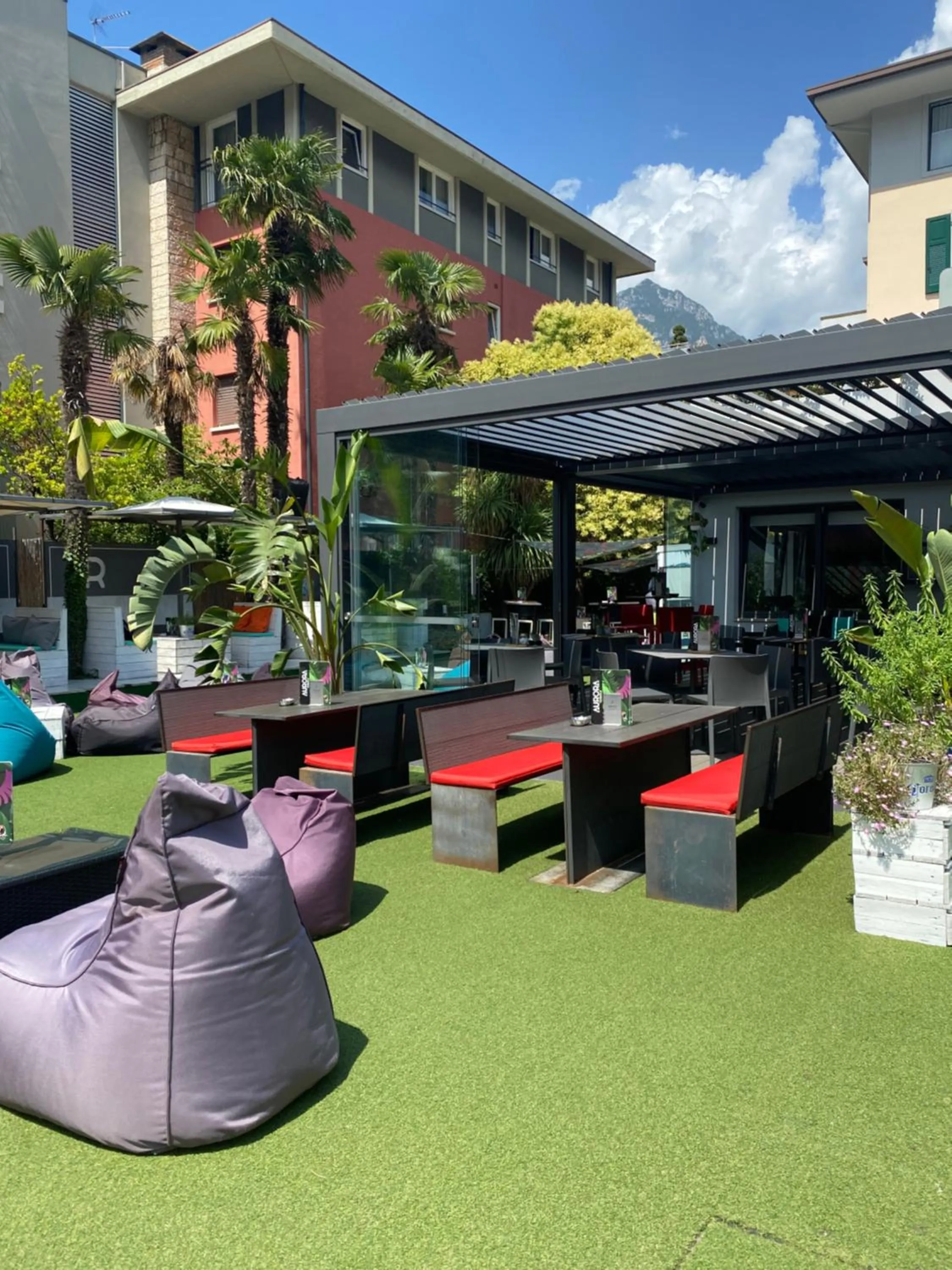 Property building in Hotel Aurora & Appartamenti