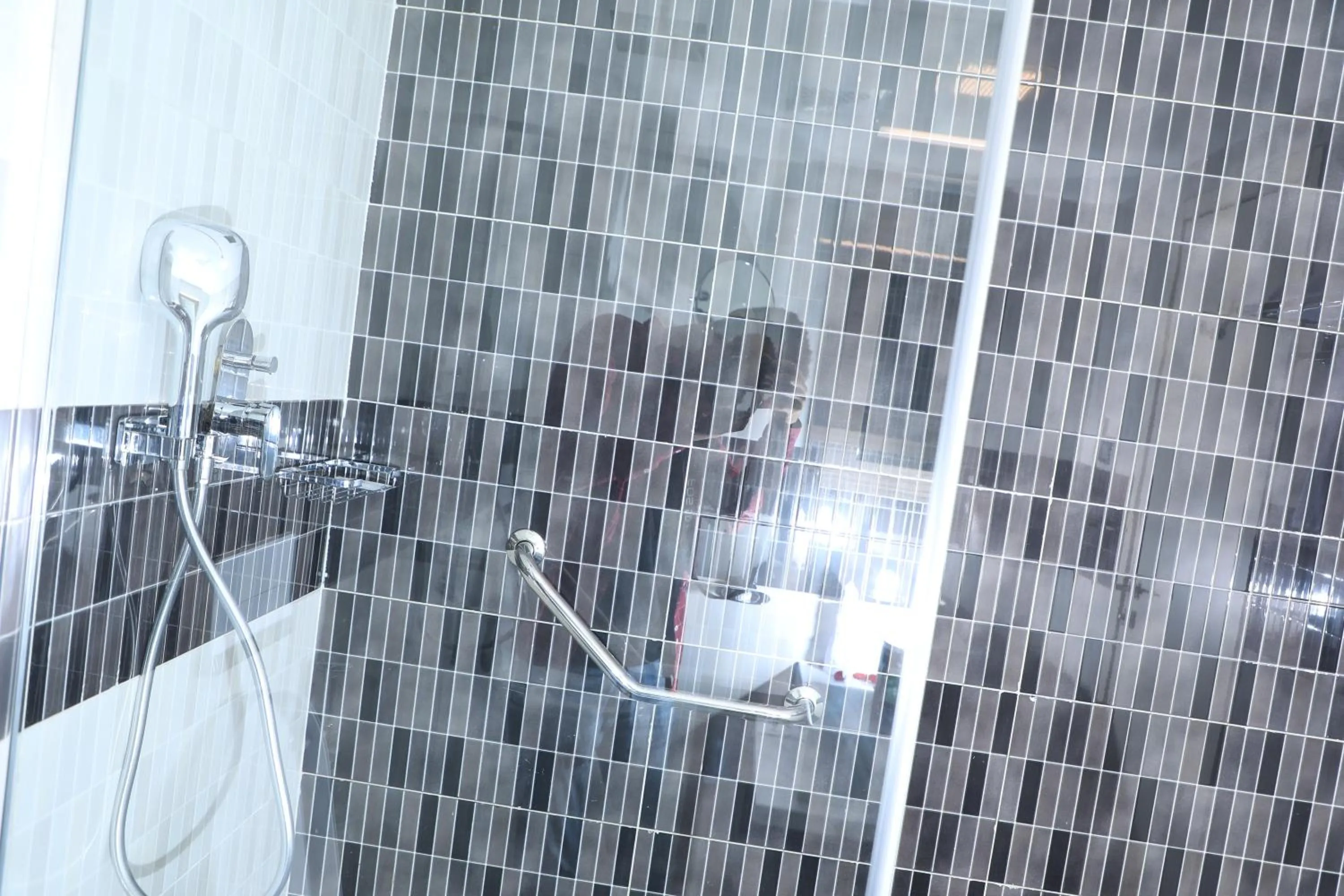 Bathroom in TH BonRoyal Hotel