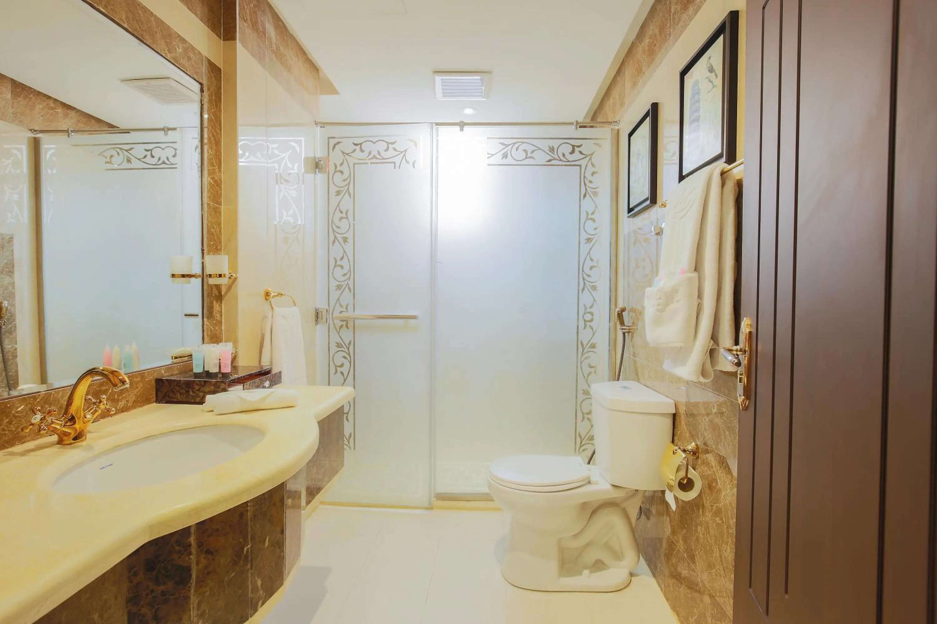 Bathroom in Rest Night Serviced Apartments- AlHamra