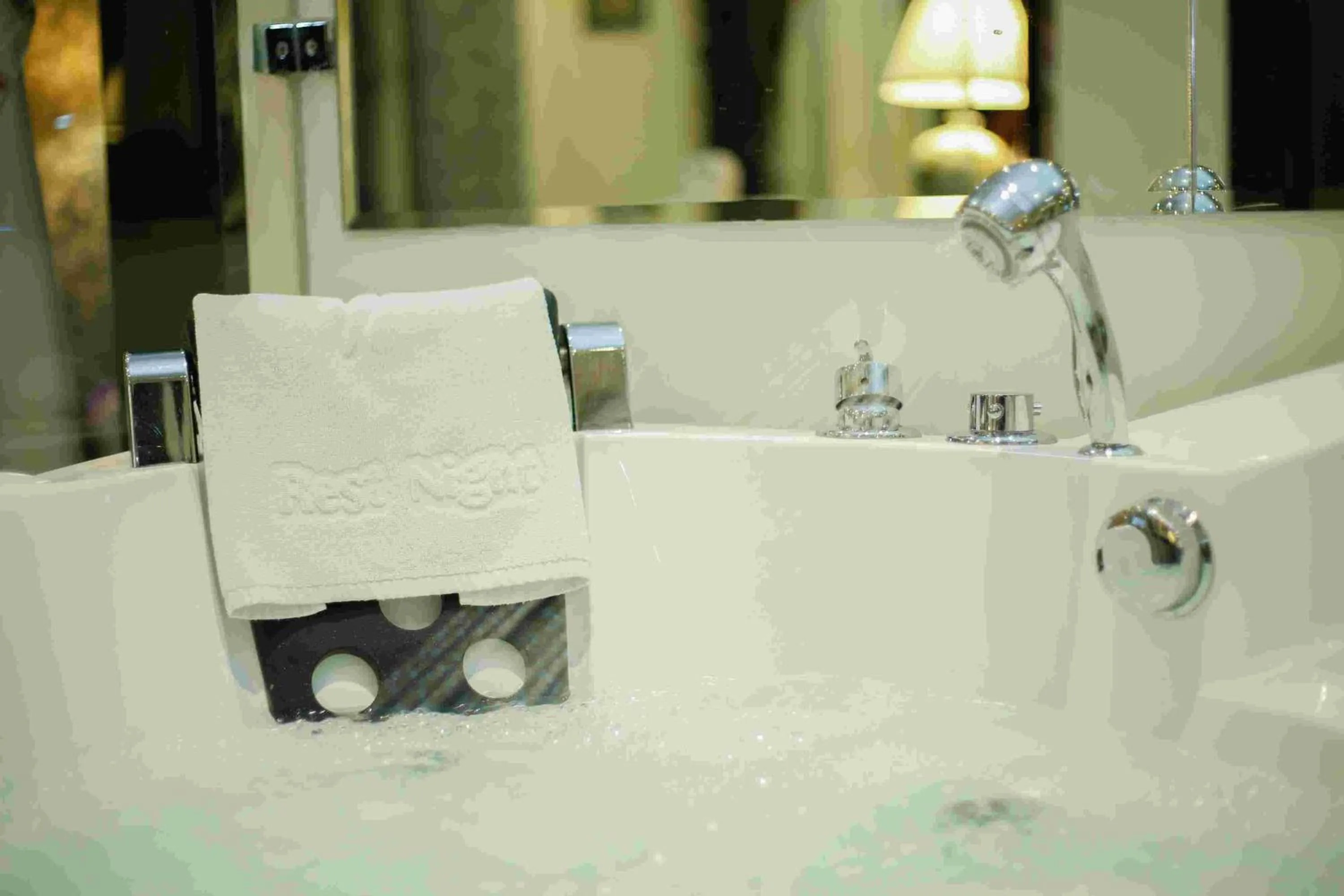 Hot Tub in Rest Night Serviced Apartments- AlHamra