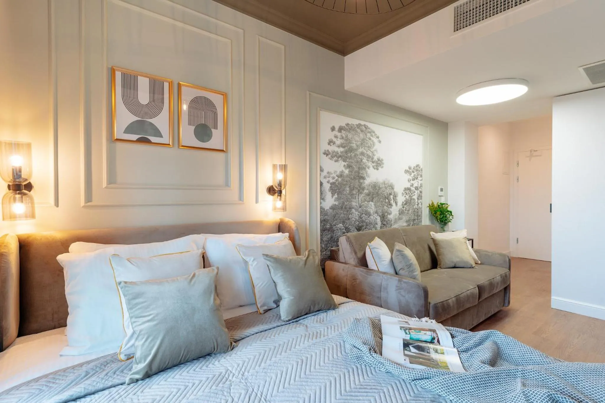 Seating area, Bed in Warsaw Story - LoftAffair Collection