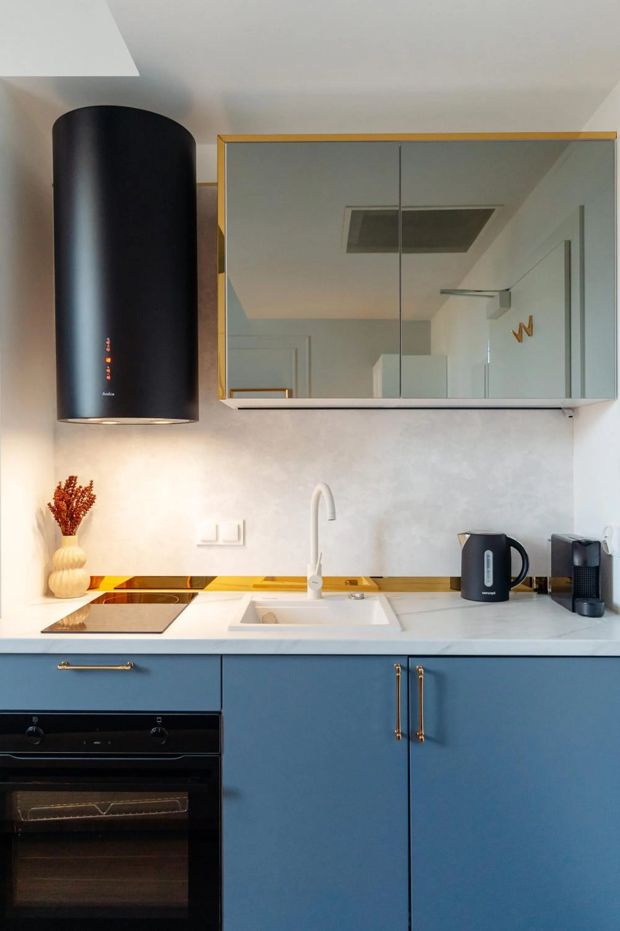 Coffee/tea facilities in Warsaw Story - LoftAffair Collection