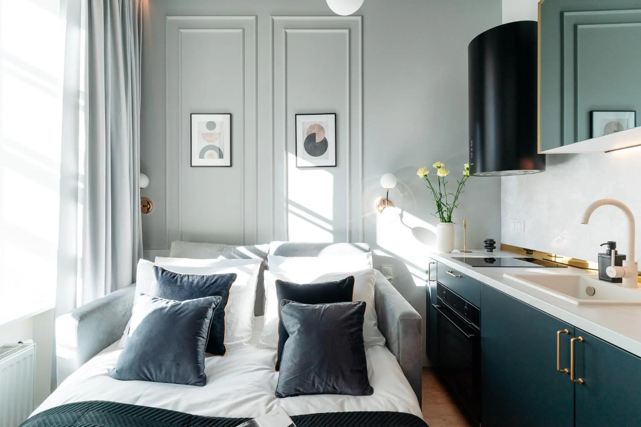 Bed in Warsaw Story - LoftAffair Collection