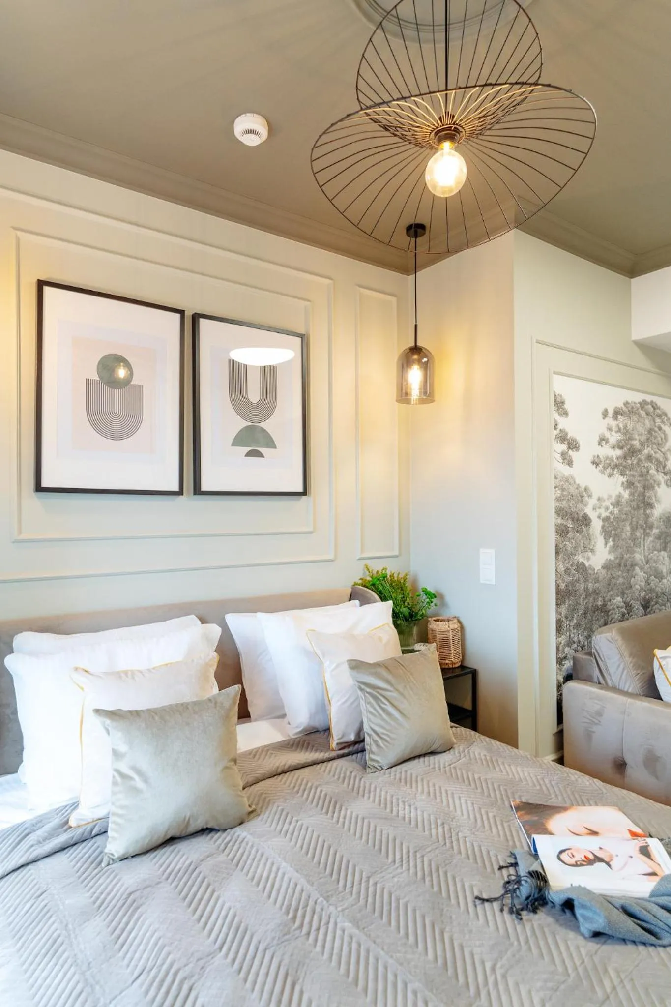 Bed in Warsaw Story - LoftAffair Collection