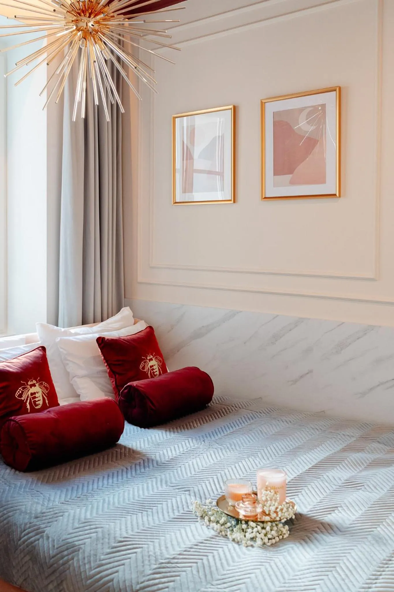 Bed in Warsaw Story - LoftAffair Collection