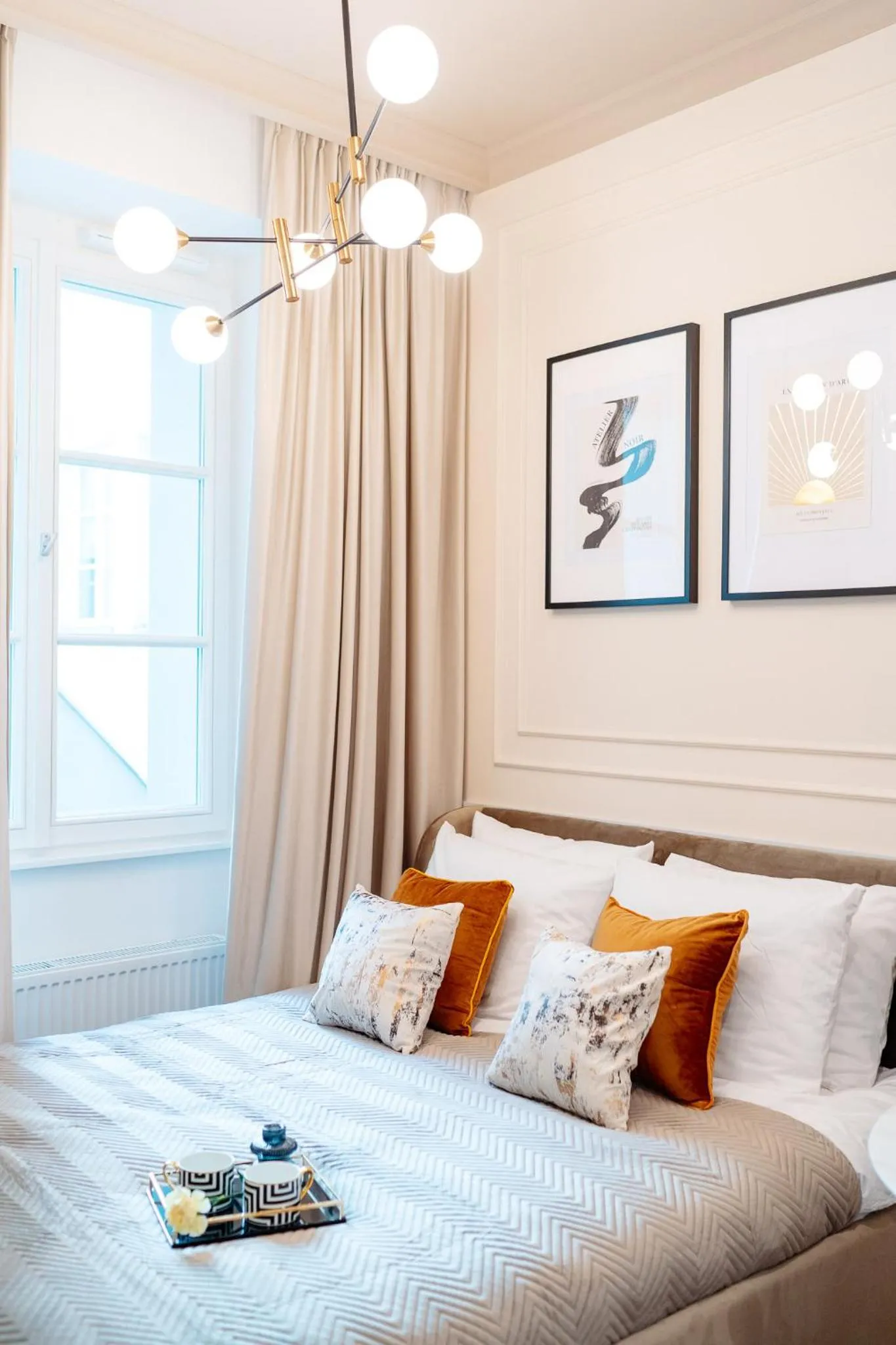 Bed in Warsaw Story - LoftAffair Collection