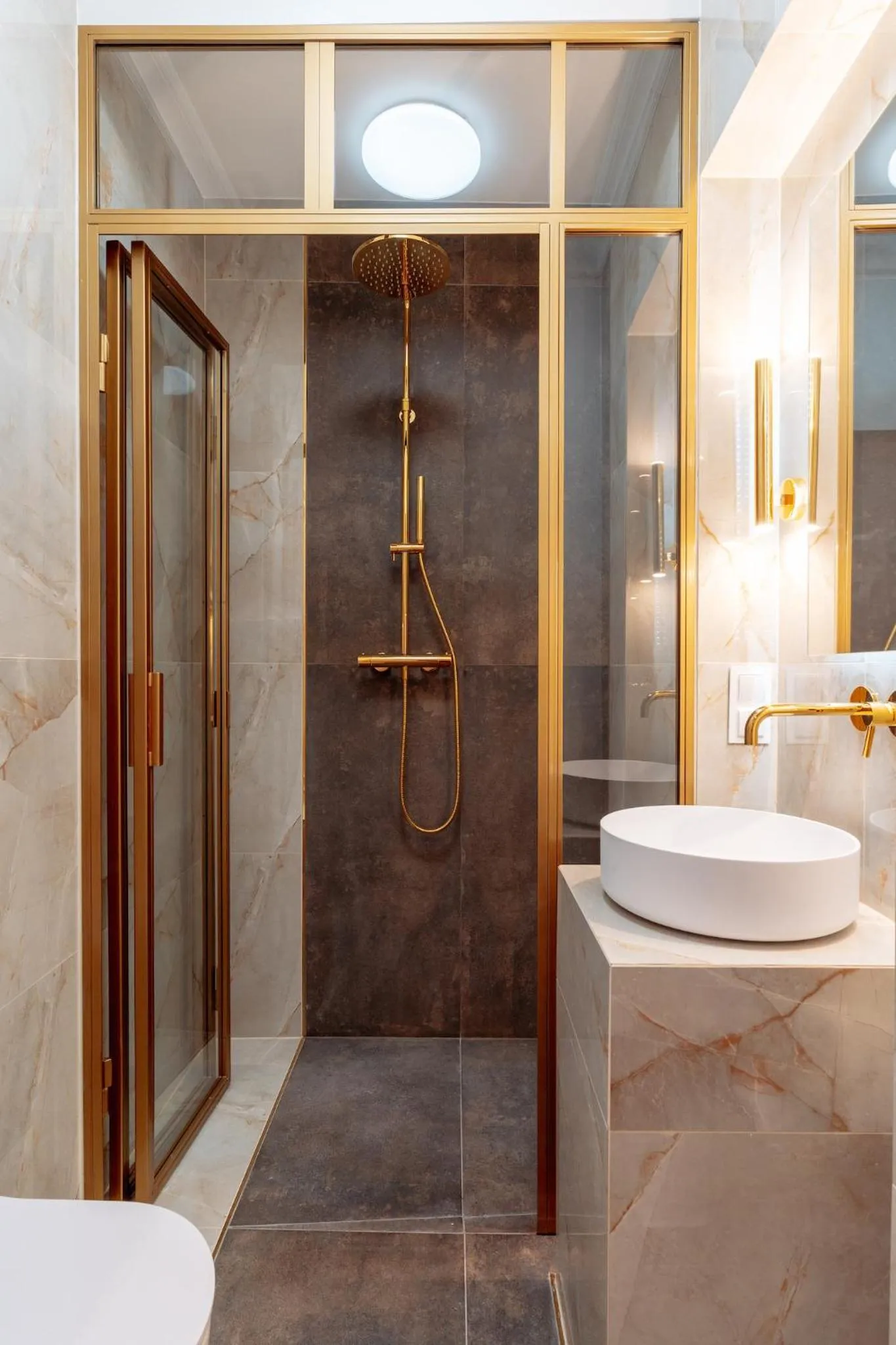 Bathroom in Warsaw Story - LoftAffair Collection