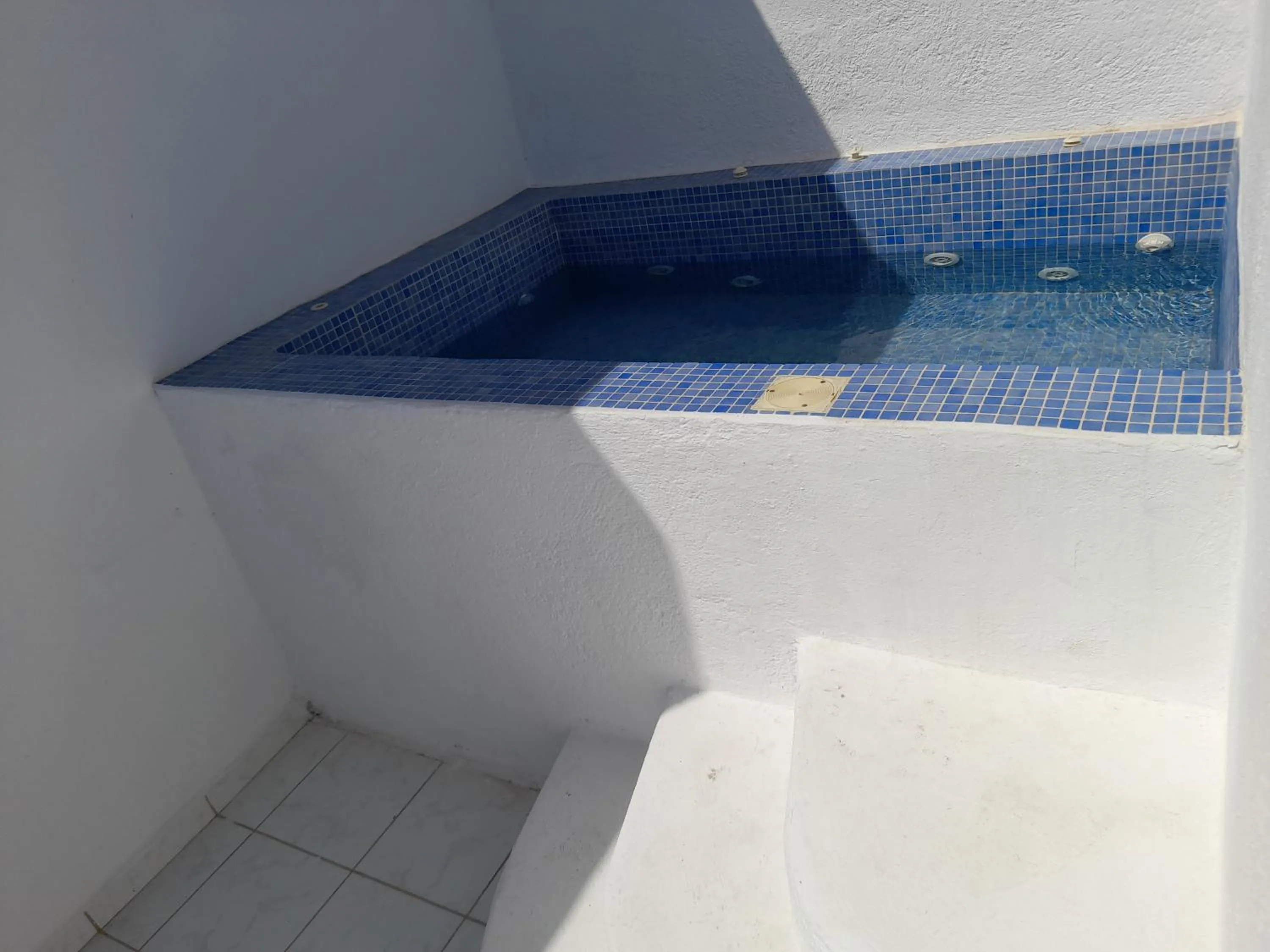 Property building in Grande Murano