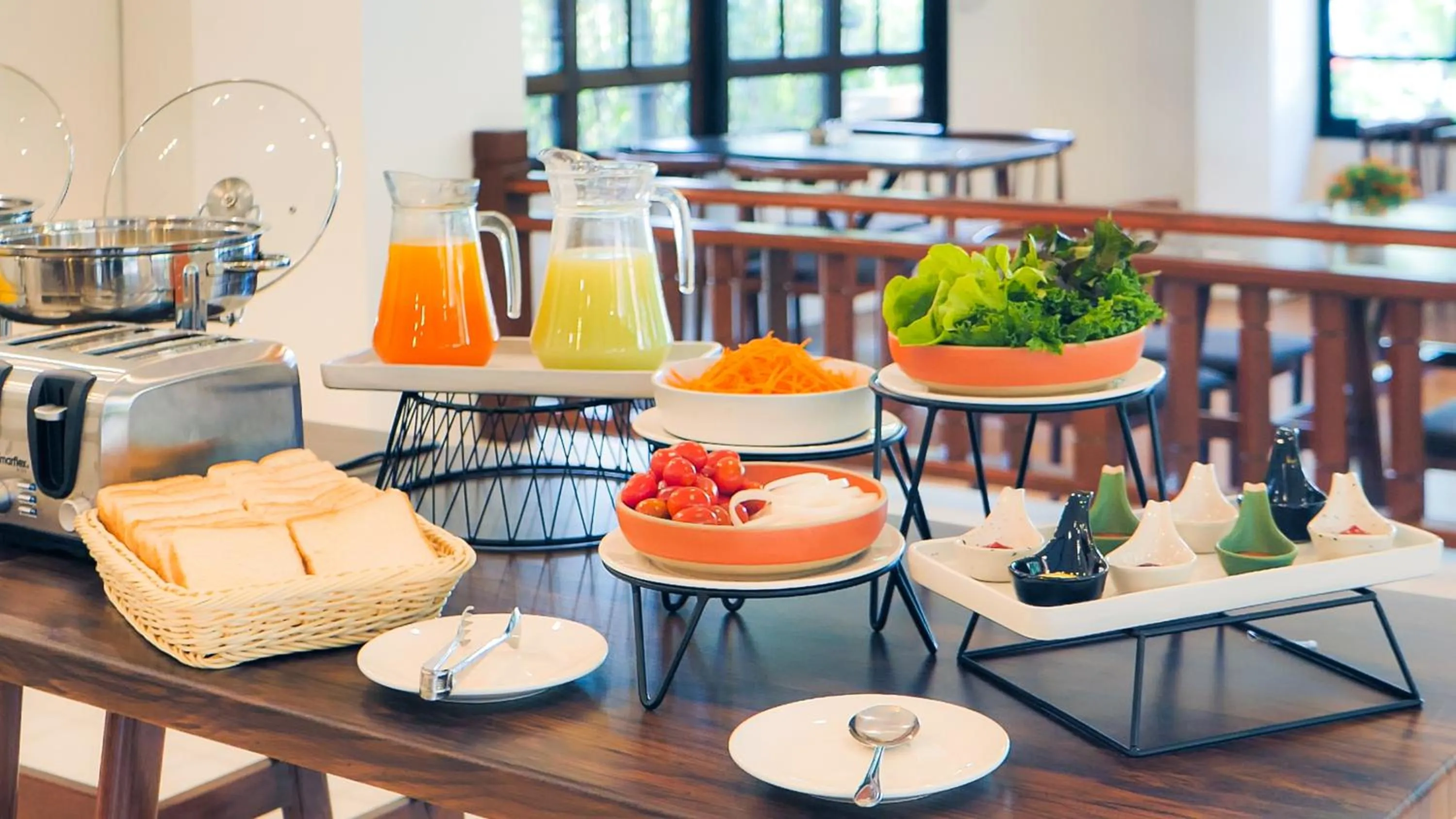 Food in Siam Avari Hotel, Chiang Rai