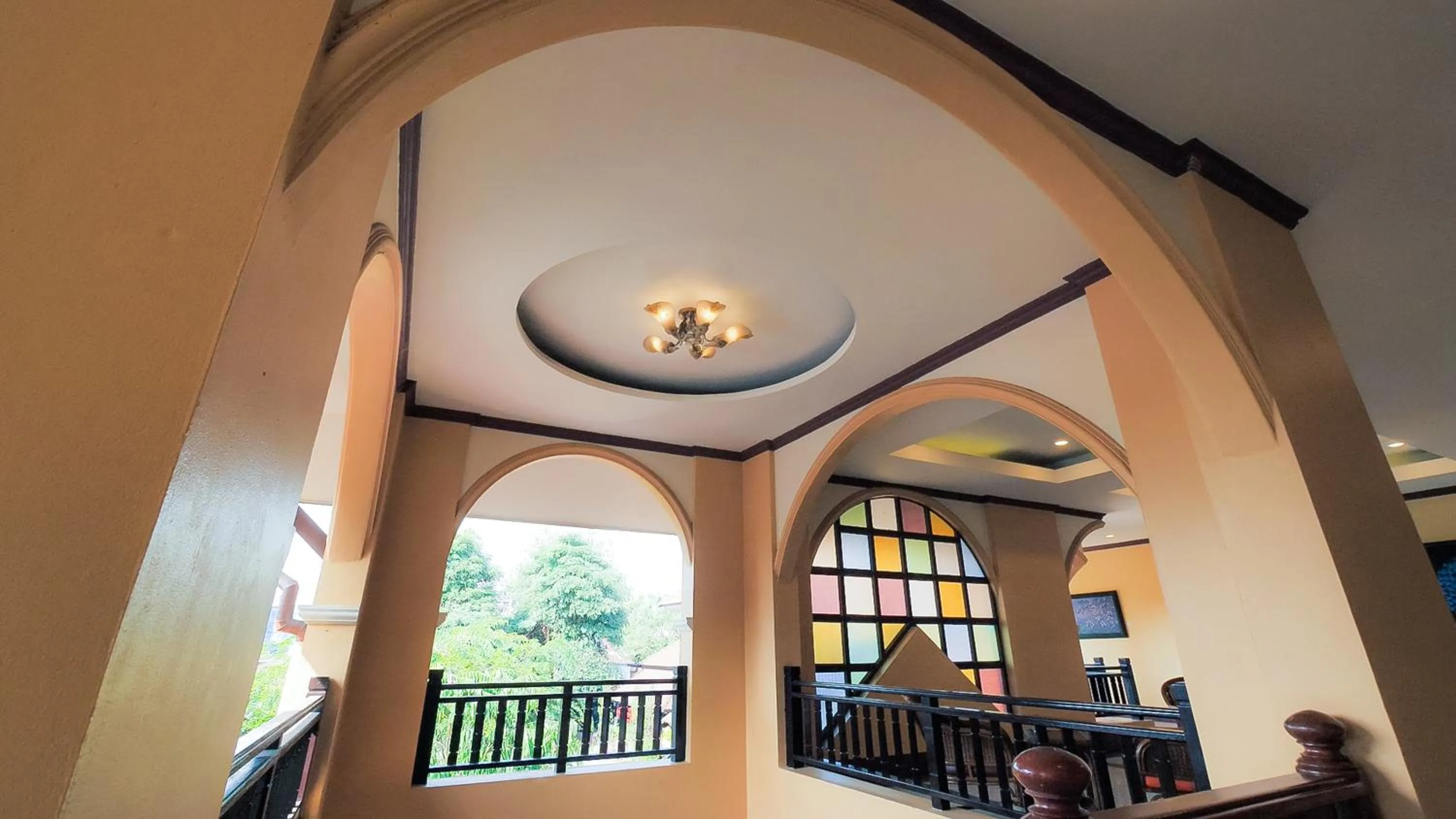 Seating area in Siam Avari Hotel, Chiang Rai