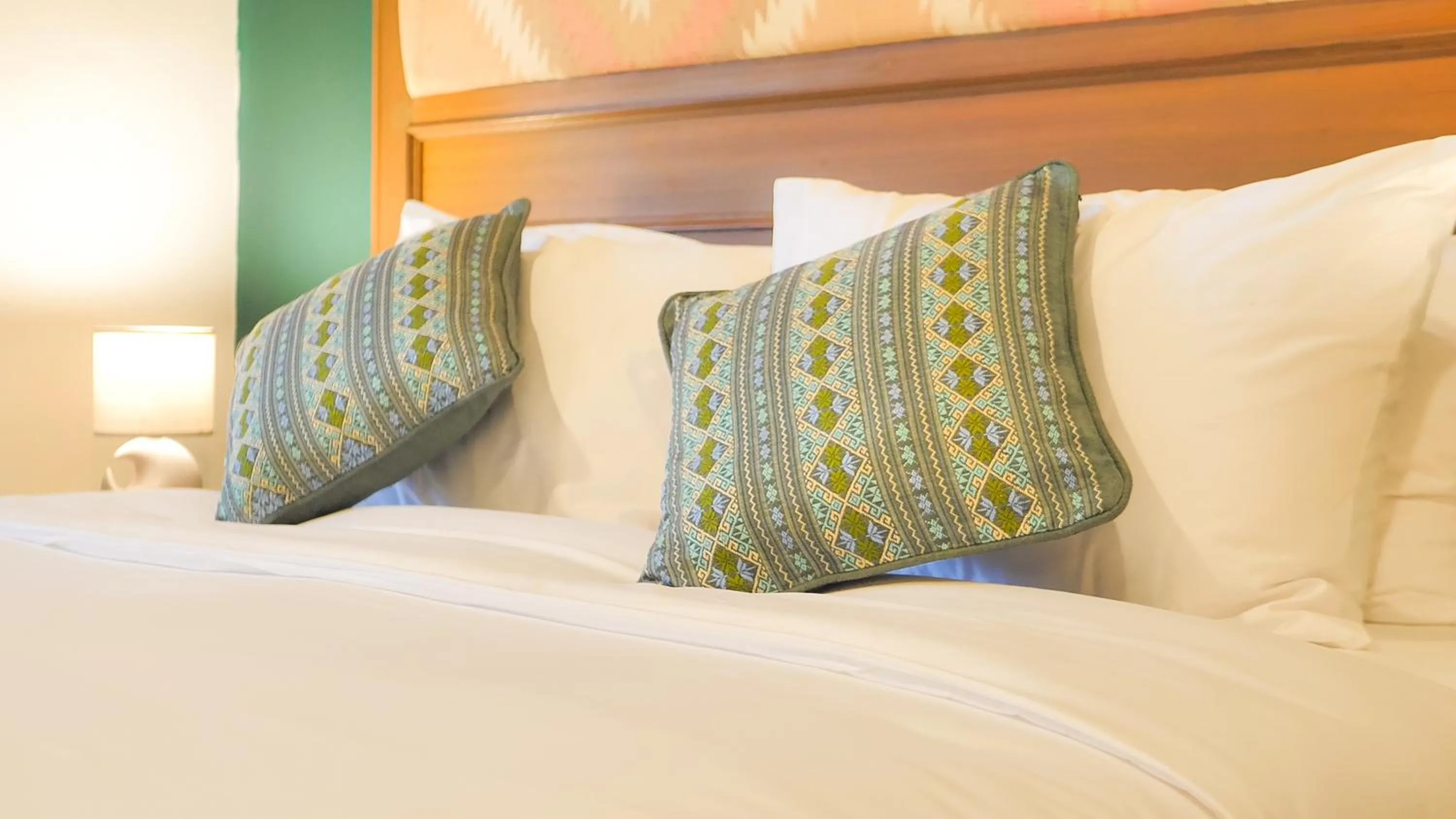 Bed in Siam Avari Hotel, Chiang Rai