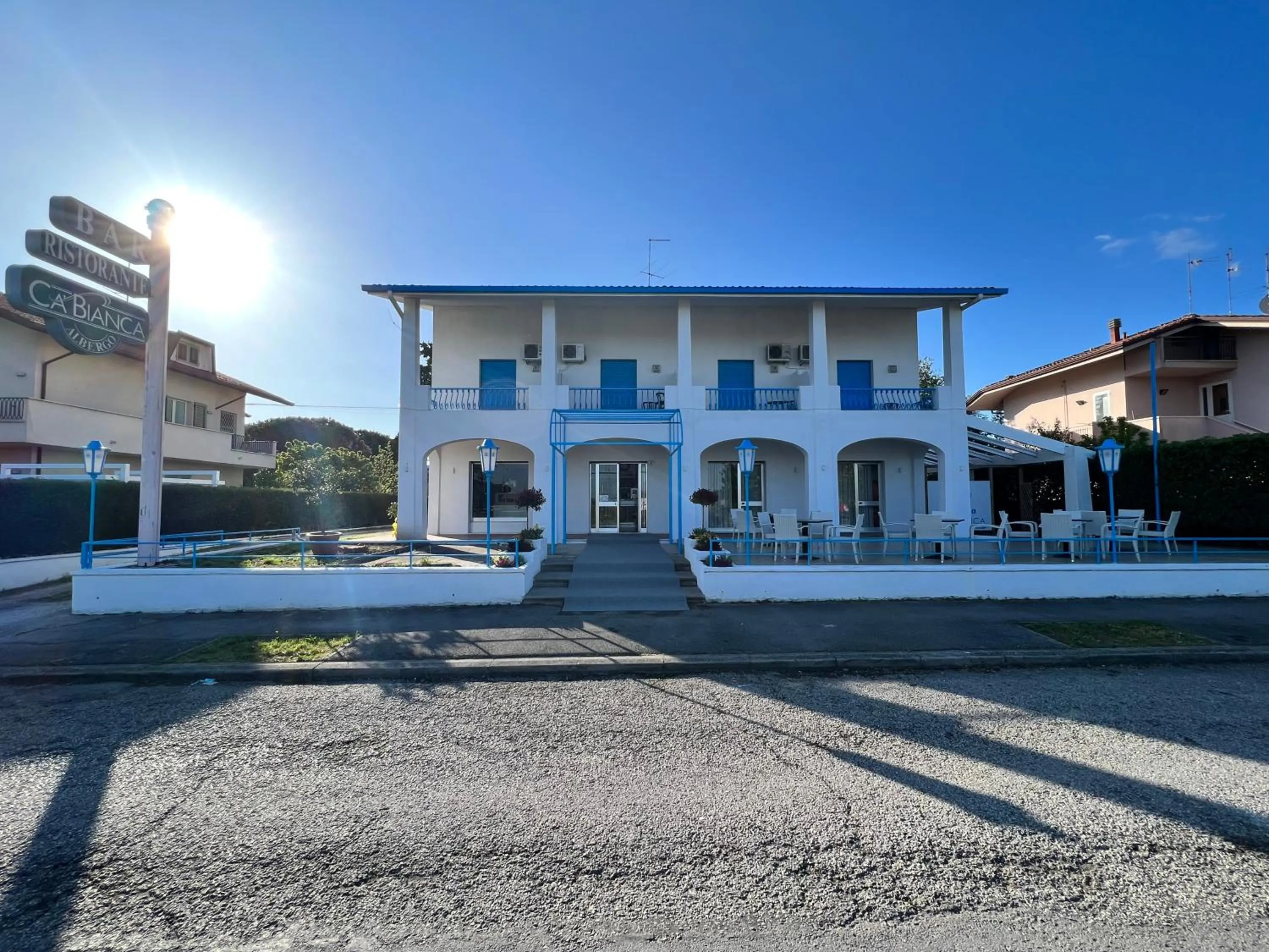 Property building in Hotel Ca' Bianca da Paolino