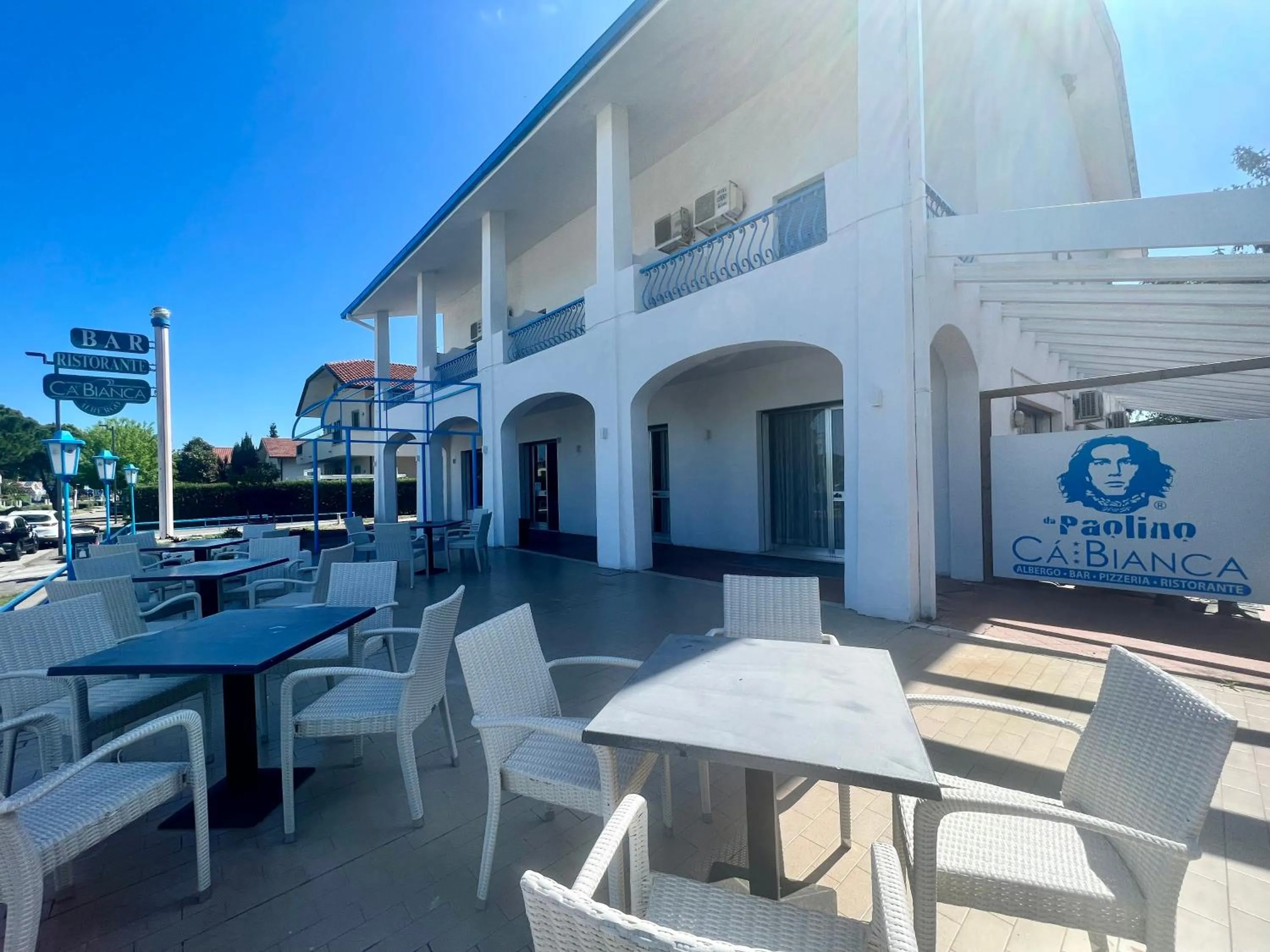 Property building in Hotel Ca' Bianca da Paolino