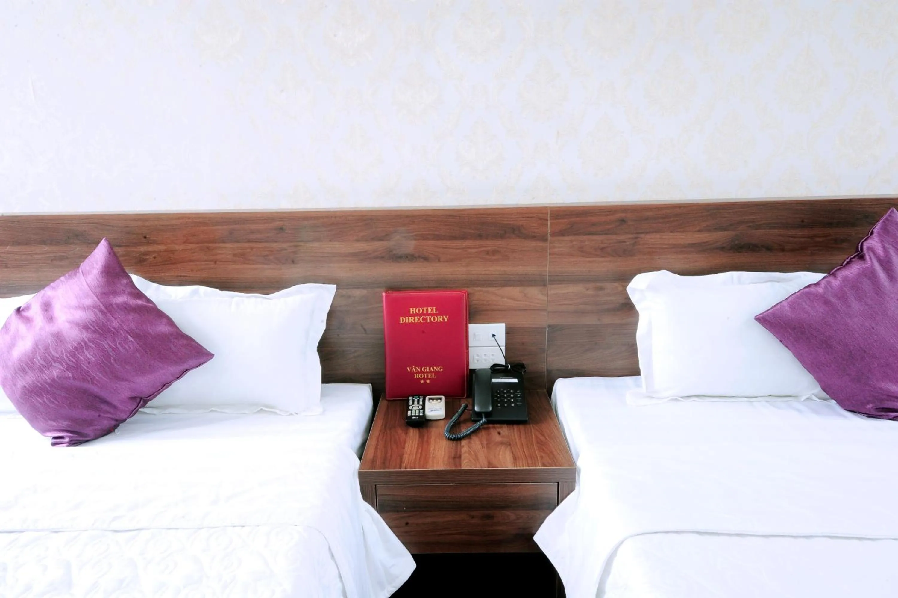 Bed in Van Giang Hotel