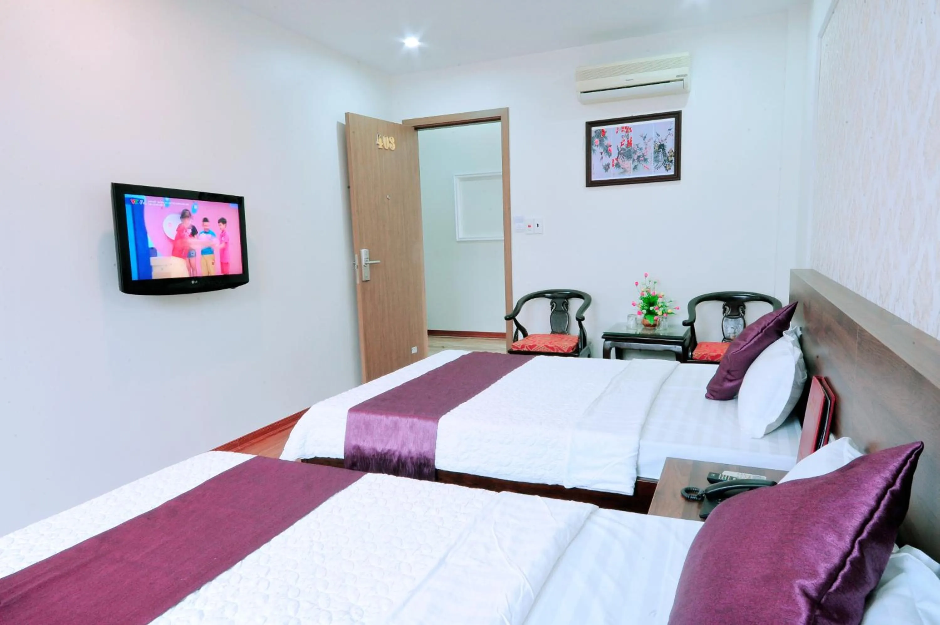 Bed in Van Giang Hotel