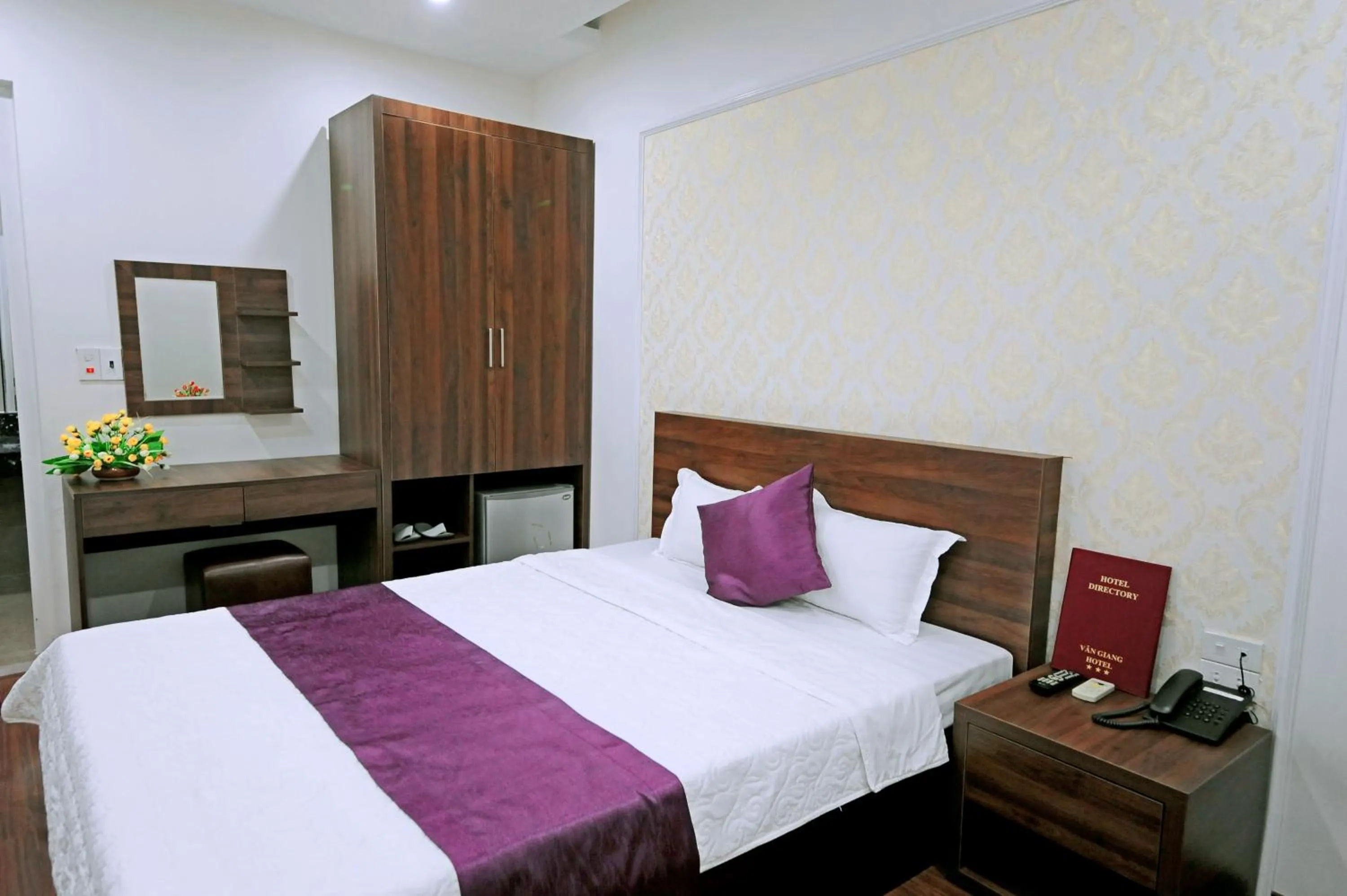 Bed in Van Giang Hotel