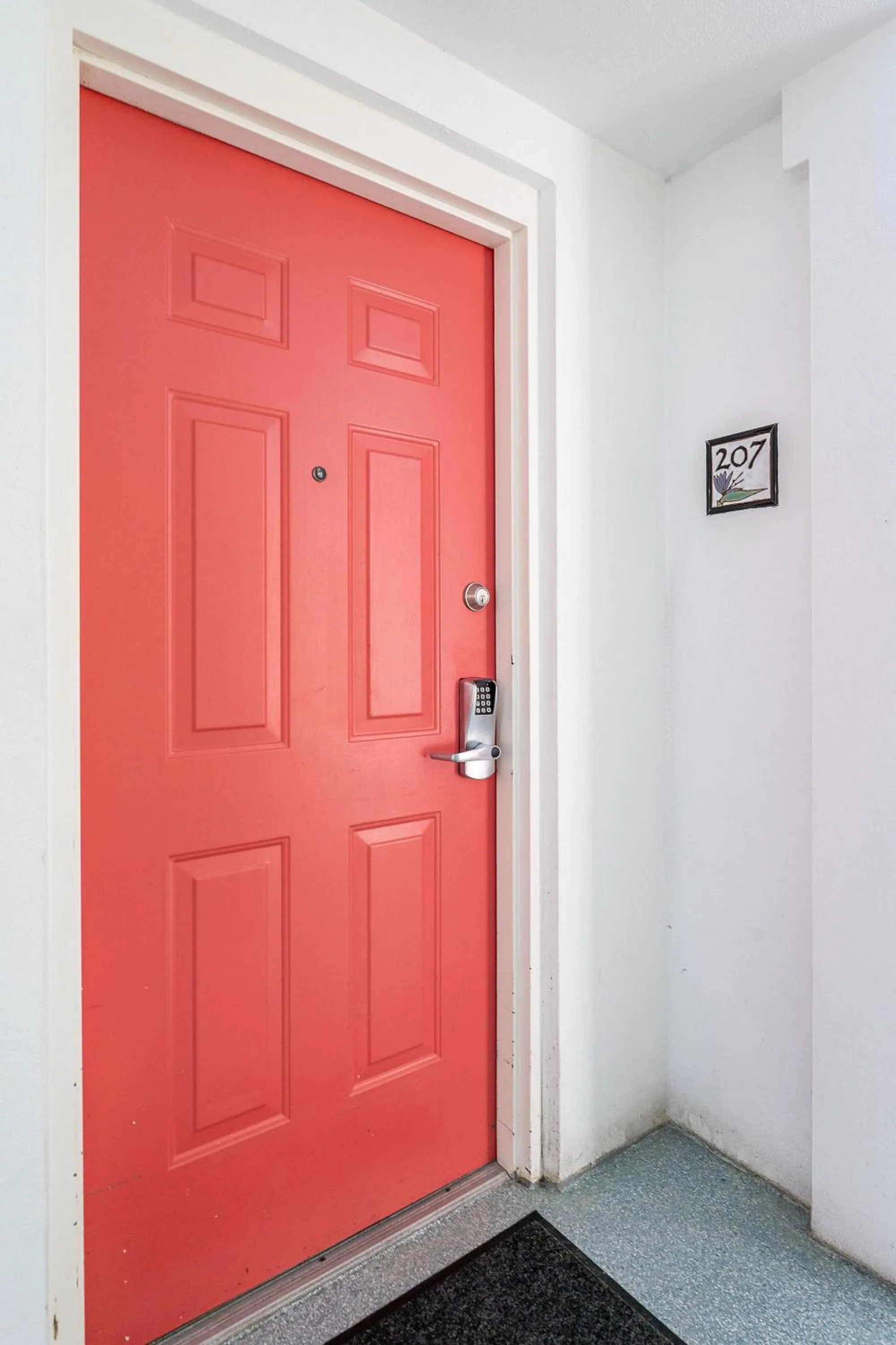 Harbour House at the Inn 207