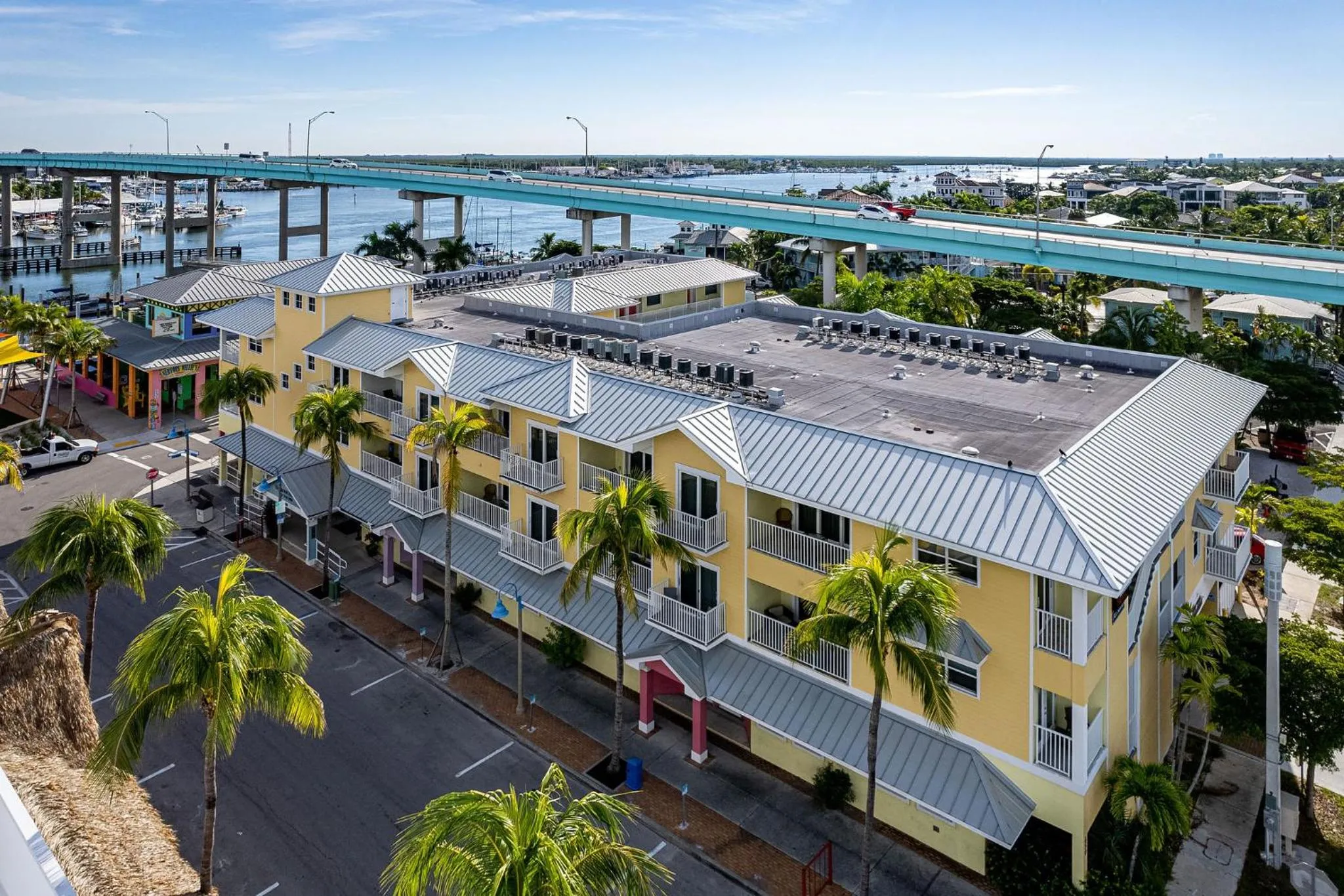 Harbour House at the Inn 207